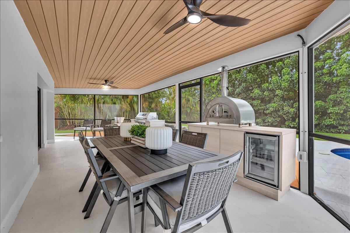 TEQUESTA COUNTRY CLUB - Residential