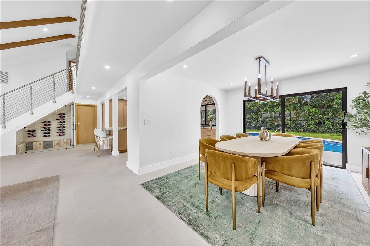 TEQUESTA COUNTRY CLUB - Residential