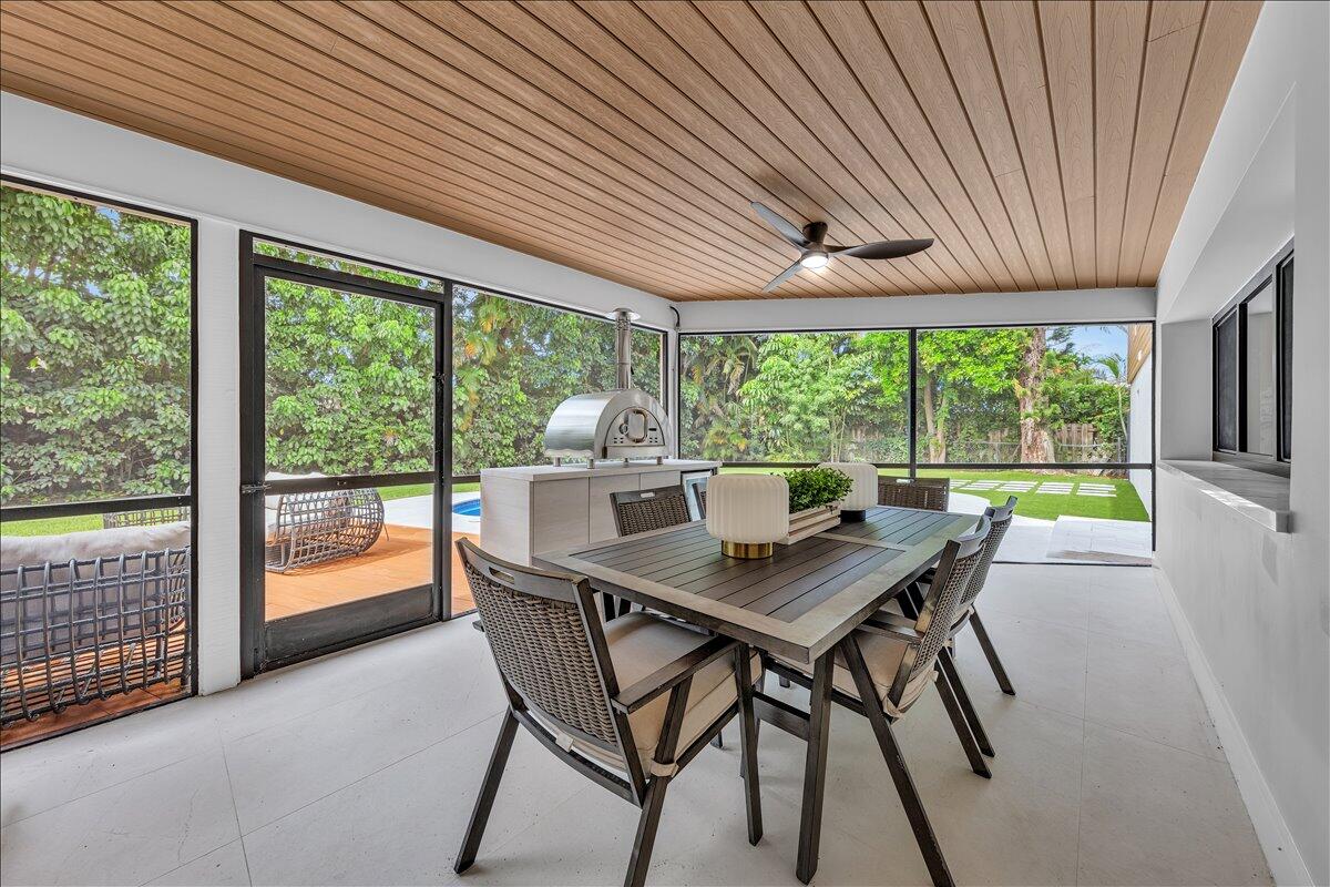 TEQUESTA COUNTRY CLUB - Residential