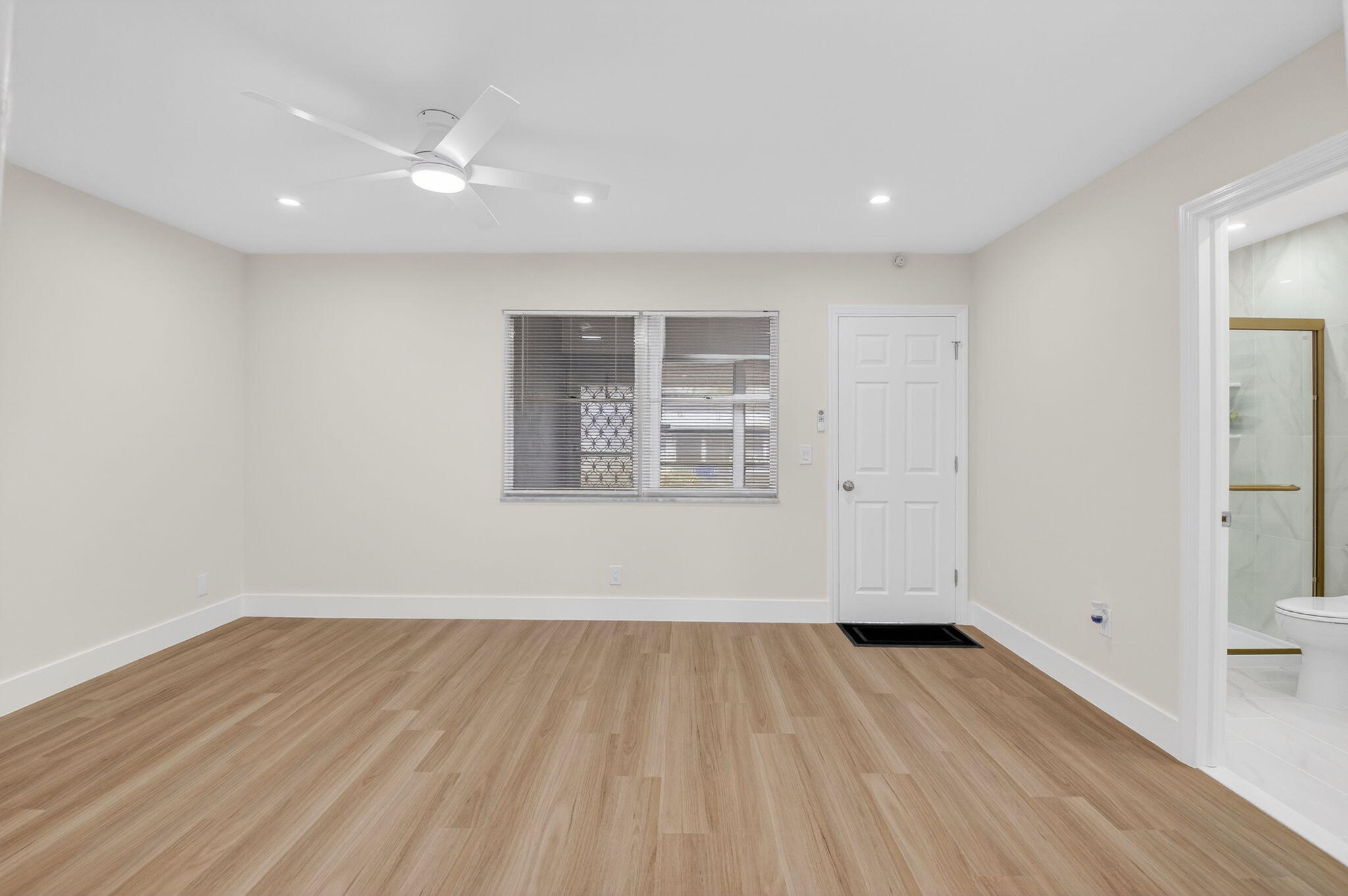 HIGH POINT OF DELRAY BEACH CONDO SEC III - Residential