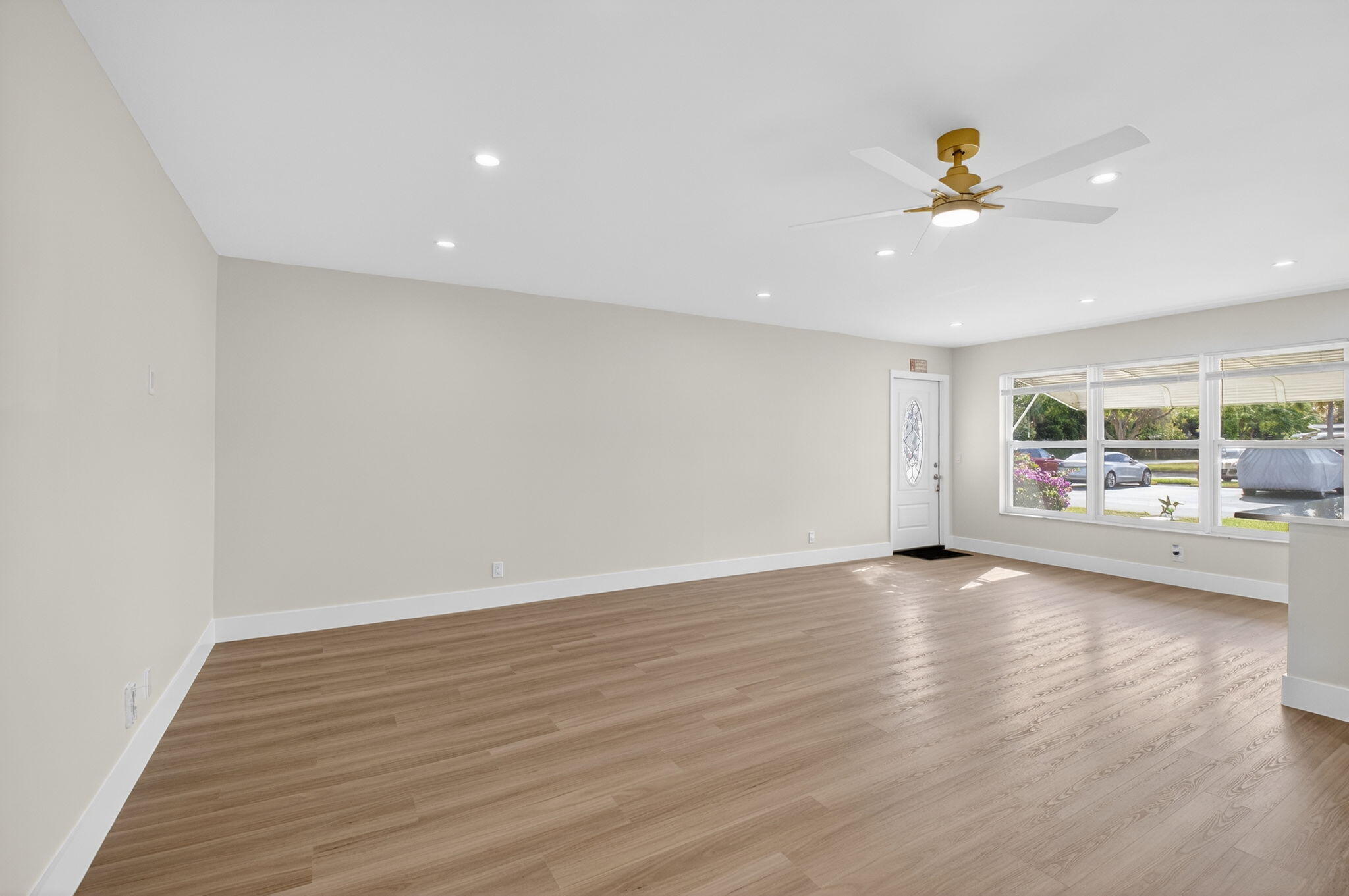 HIGH POINT OF DELRAY BEACH CONDO SEC III - Residential