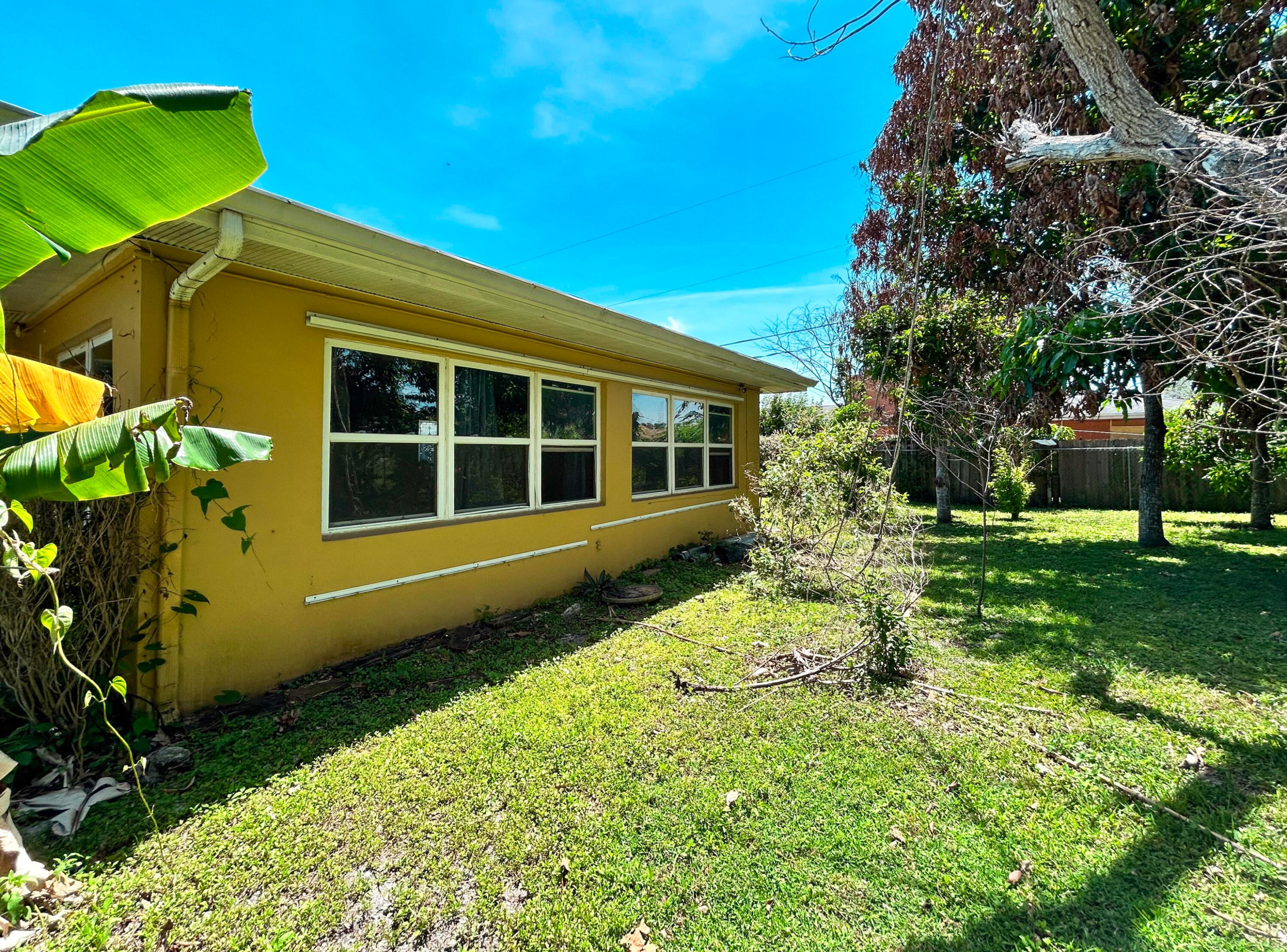 RIVER PARK UNIT 7 - Residential