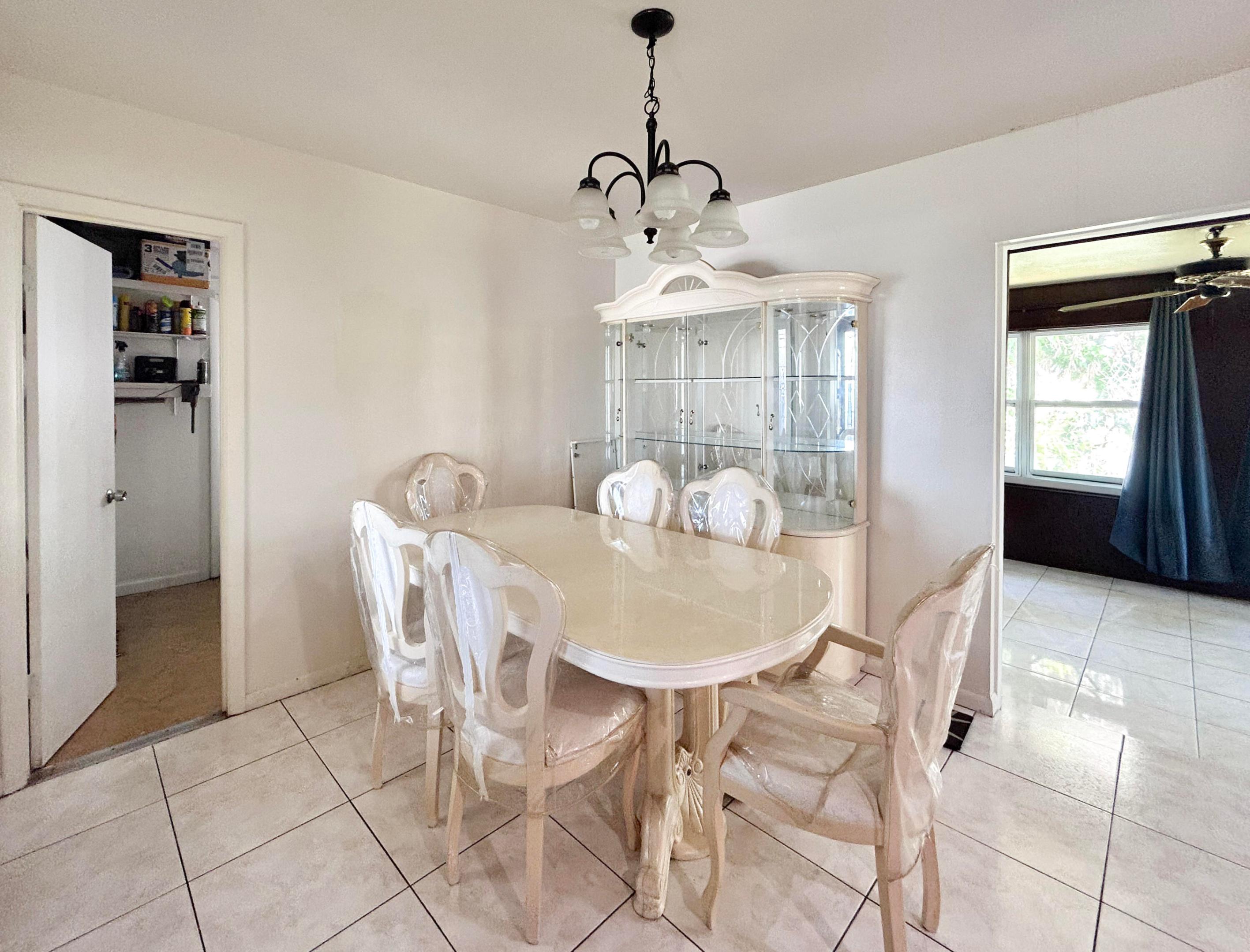 RIVER PARK UNIT 7 - Residential