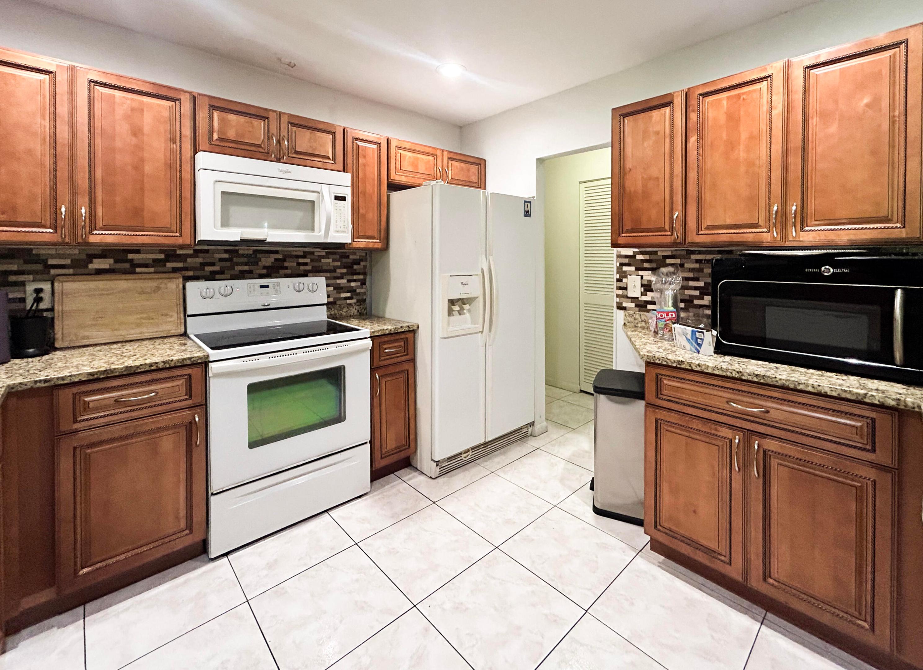 RIVER PARK UNIT 7 - Residential