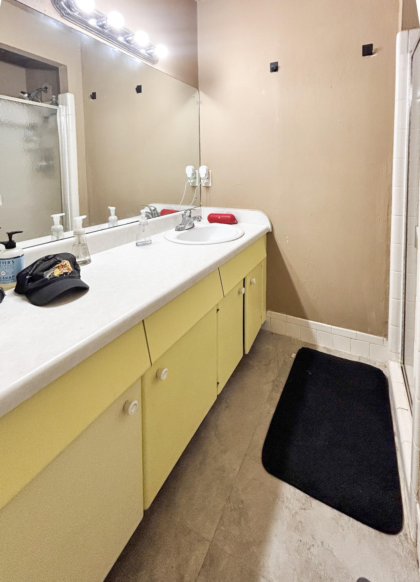 RIVER PARK UNIT 7 - Residential