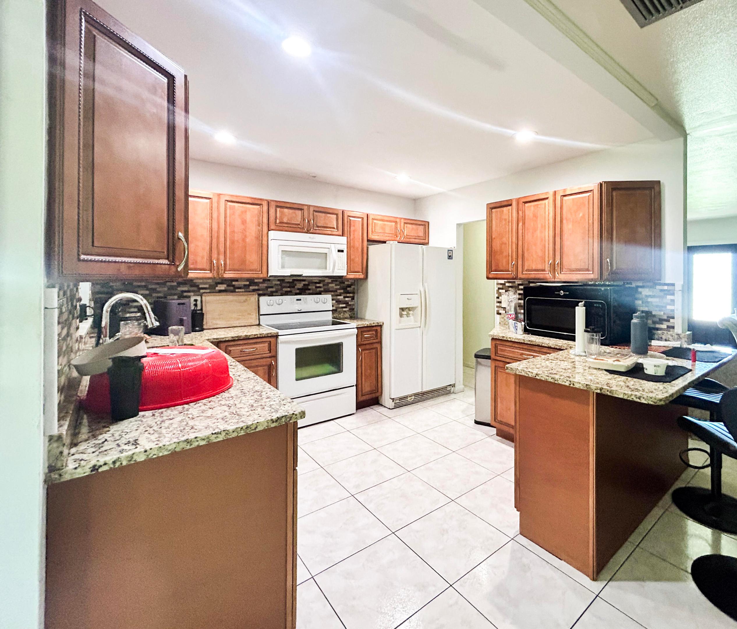 RIVER PARK UNIT 7 - Residential