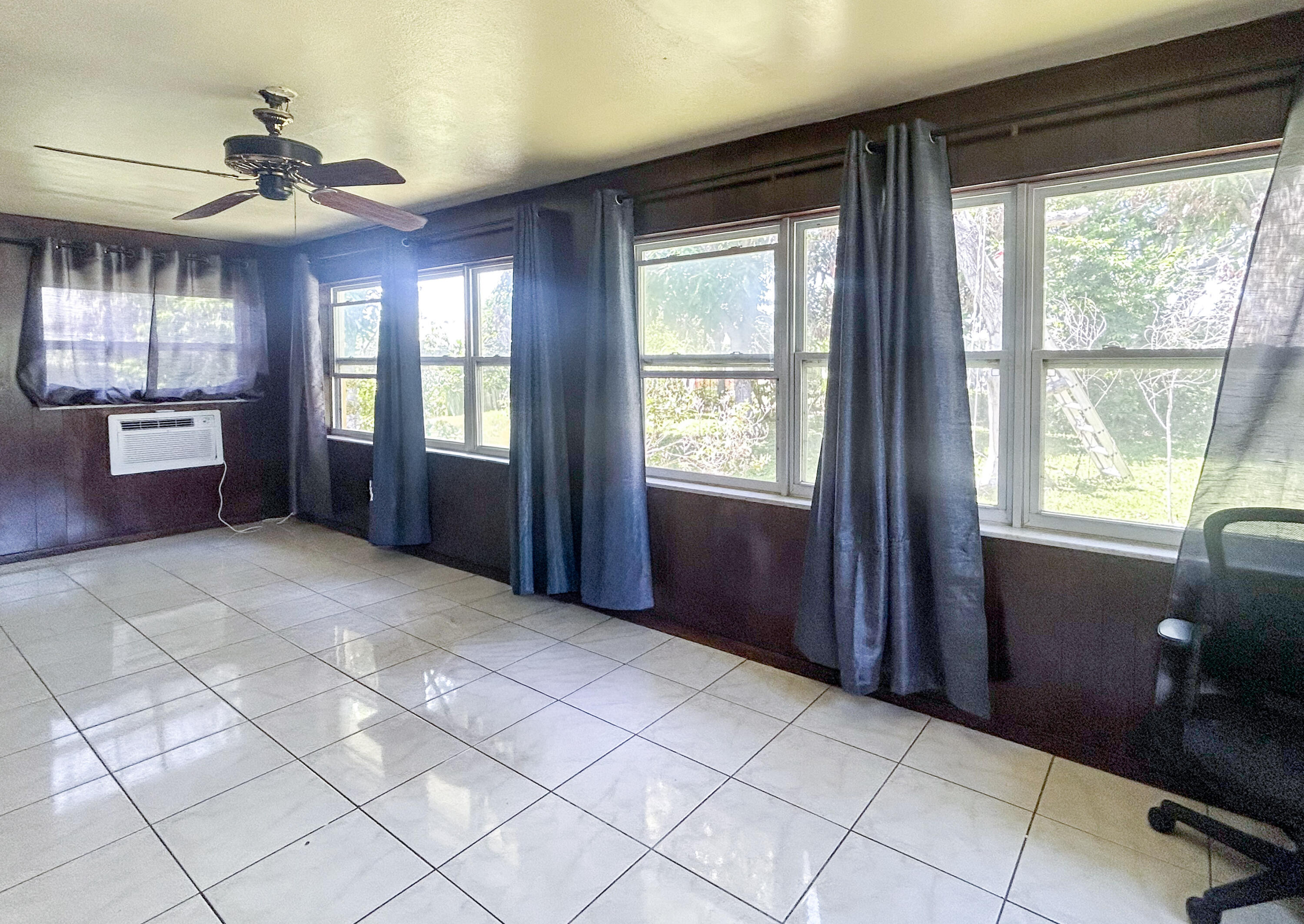 RIVER PARK UNIT 7 - Residential