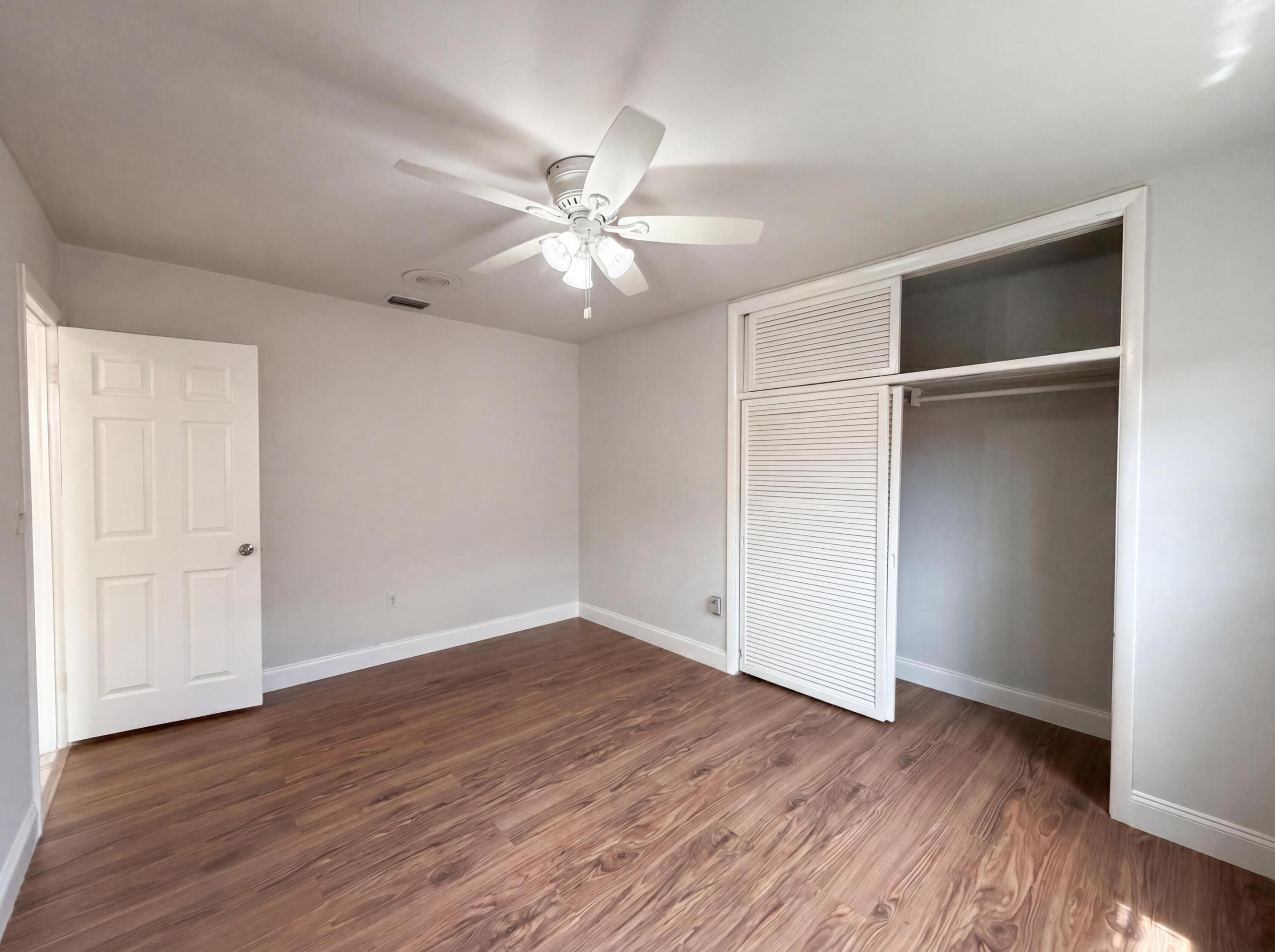 MIRAMAR PARK FOURTH ADD 65-7 B - Residential