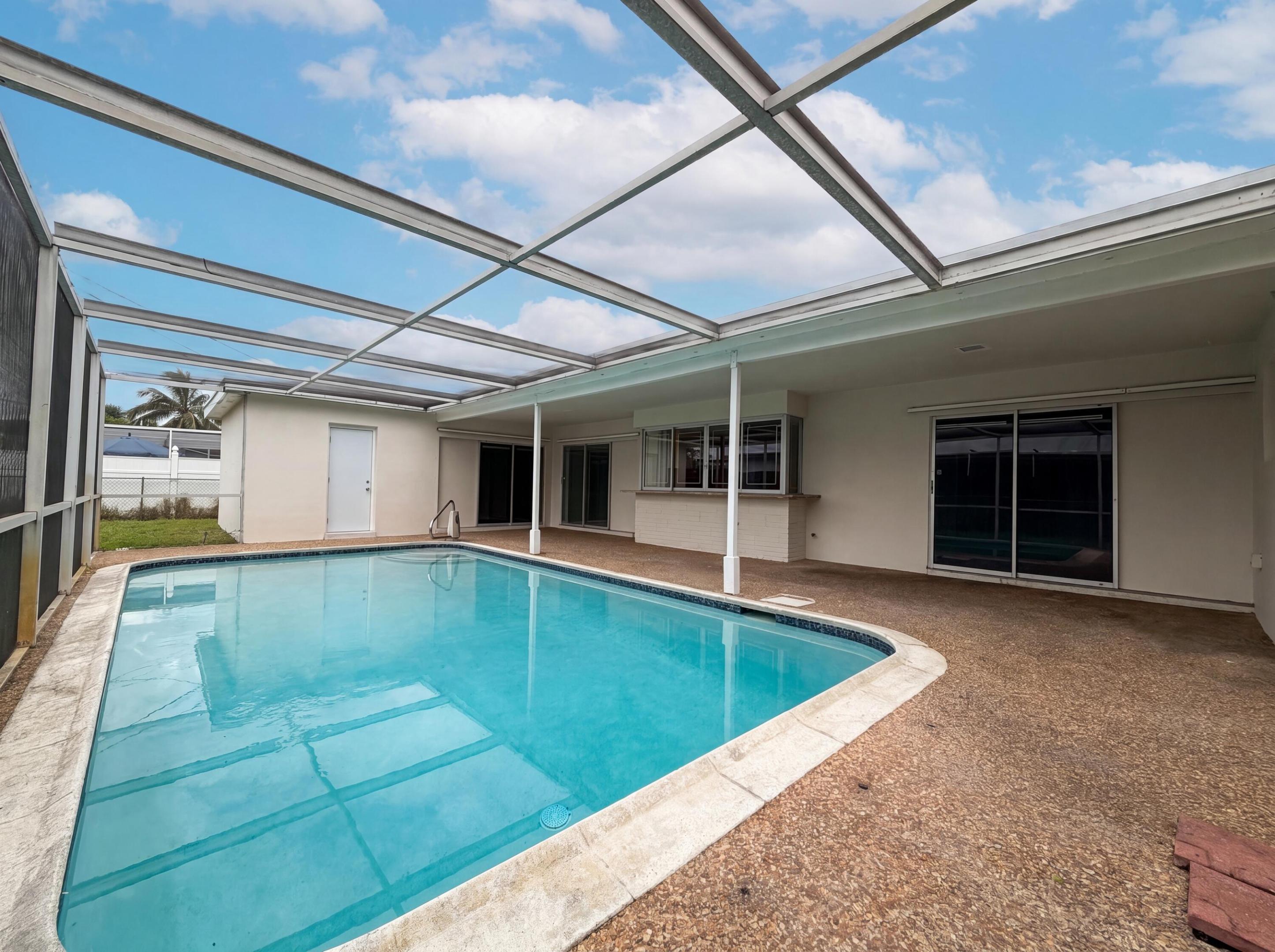 MIRAMAR PARK FOURTH ADD 65-7 B - Residential