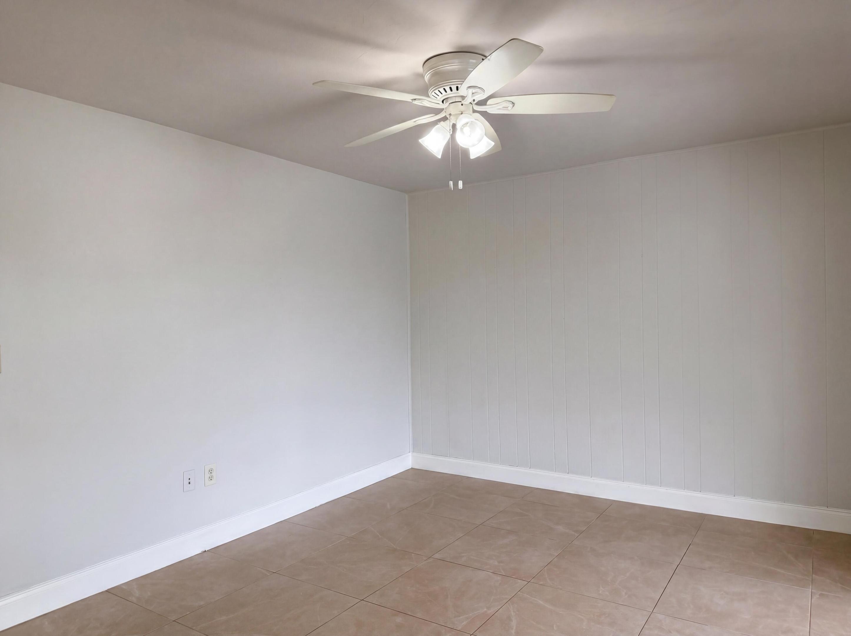 MIRAMAR PARK FOURTH ADD 65-7 B - Residential