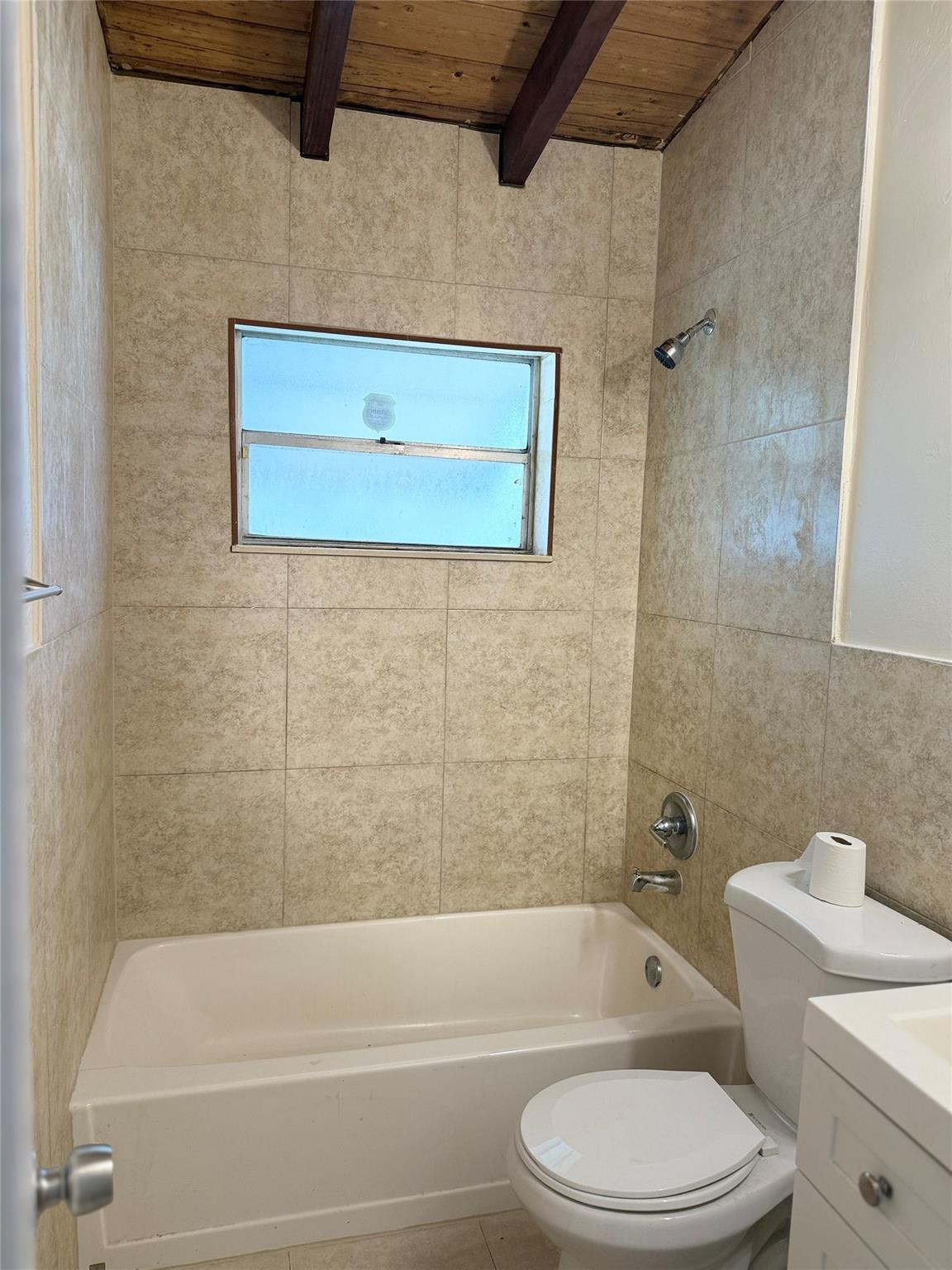 BRENDALE HEIGHTS - Residential Lease
