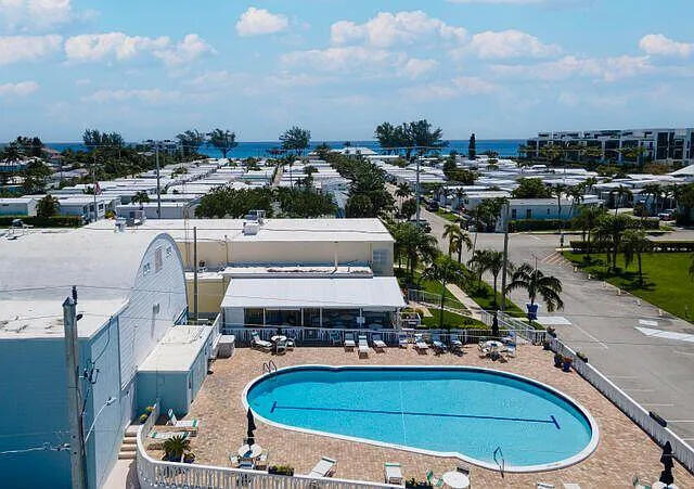 BRINY BREEZES INC - Residential