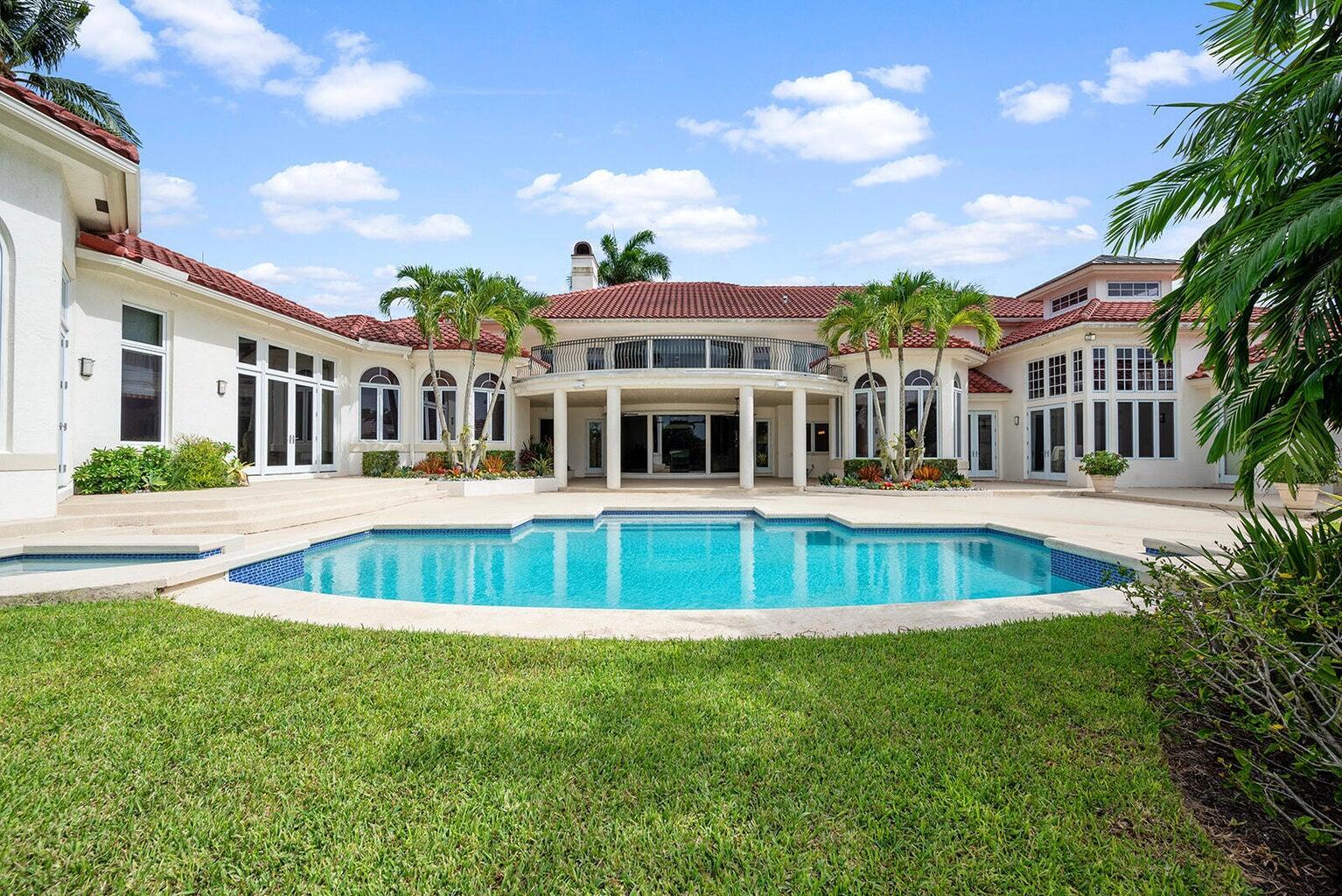 PRINCETON ESTATES AT WOODFIELD COUNTRY CLUB - Residential