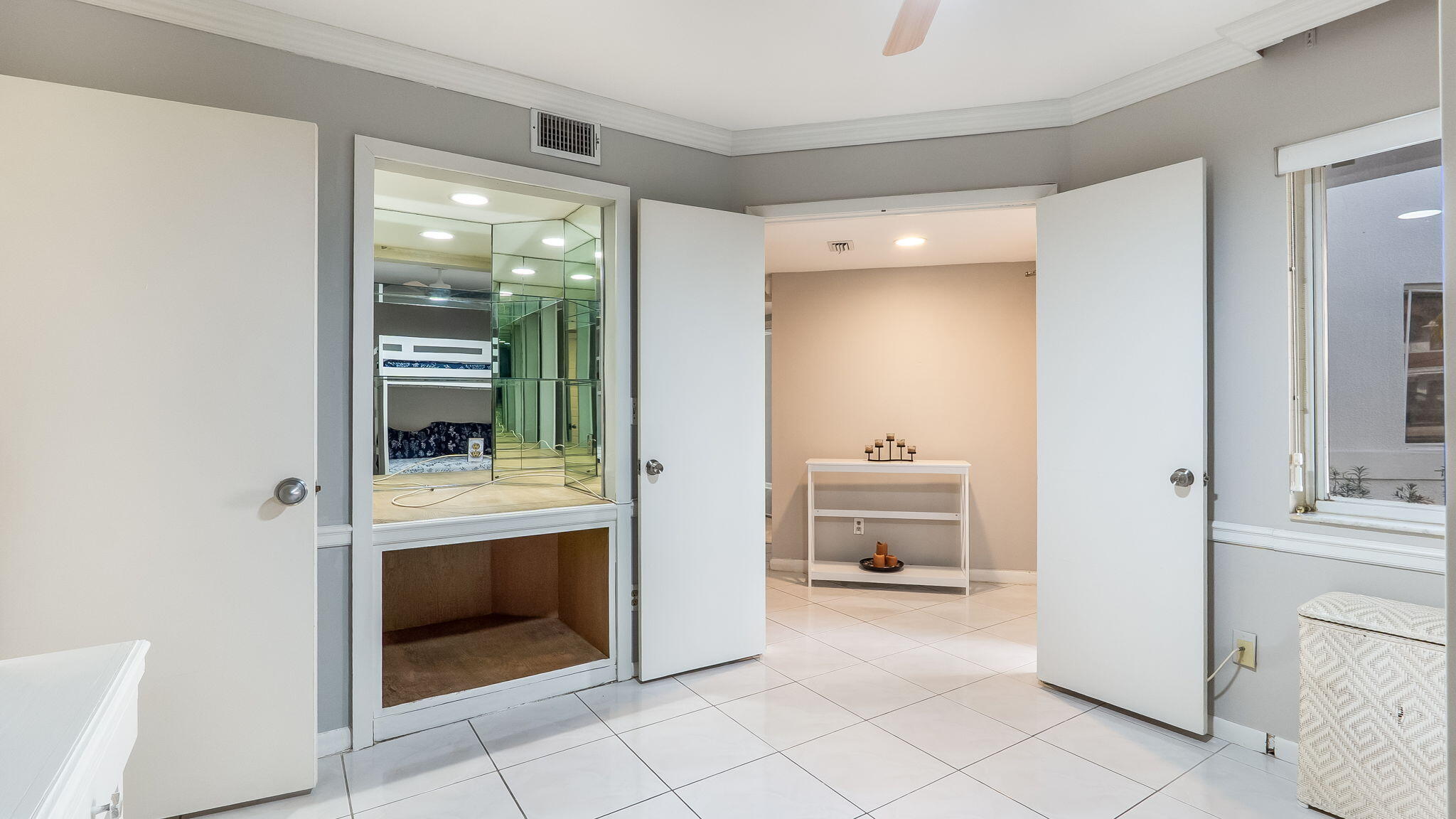 PARC COURT CONDO - Residential