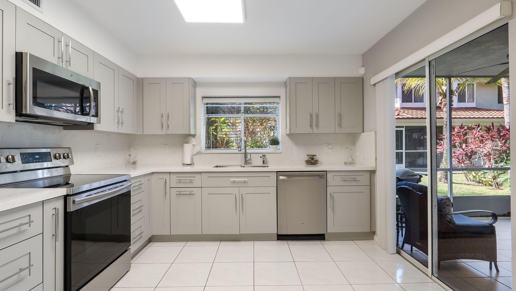 PARC COURT CONDO - Residential