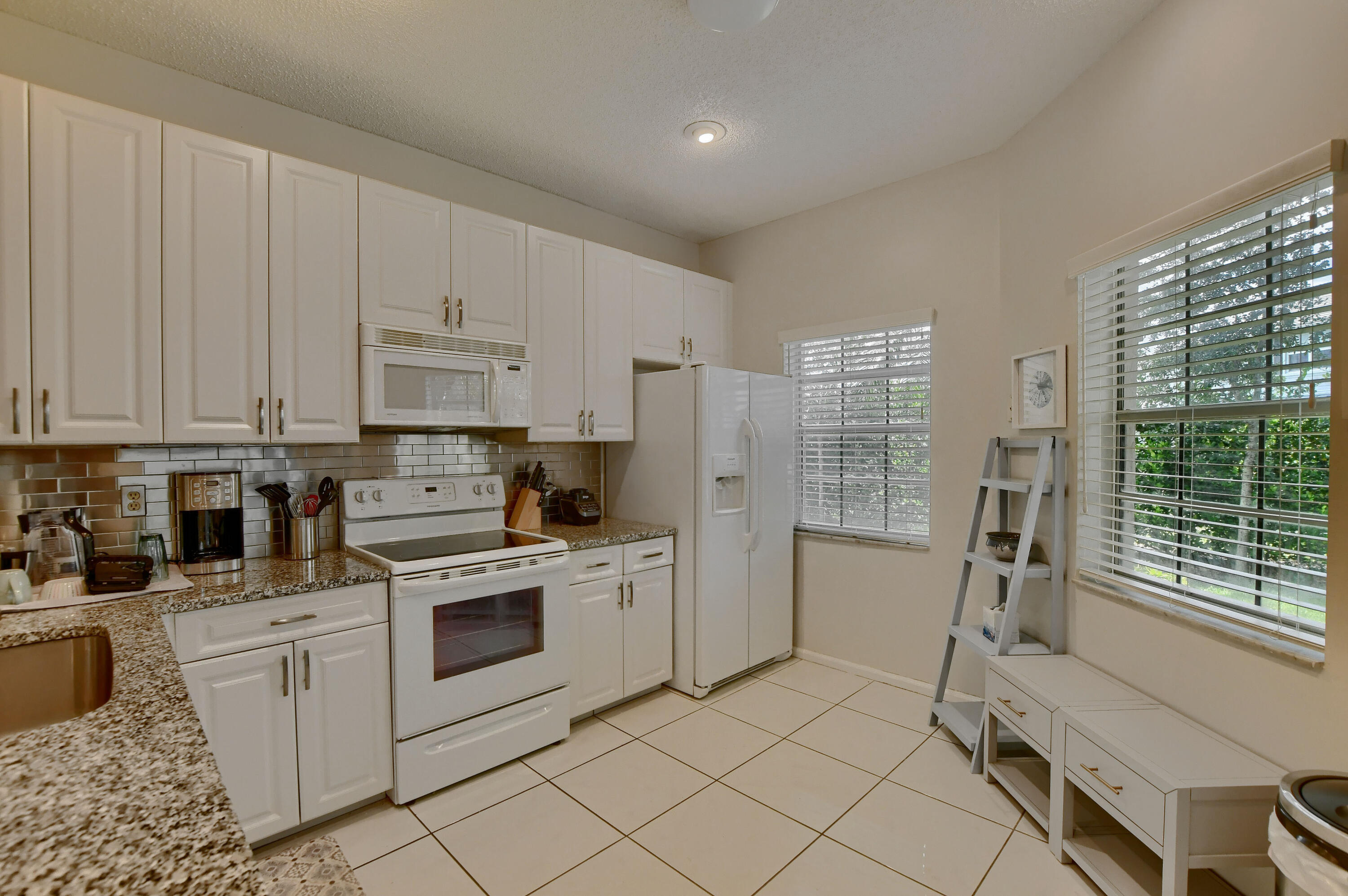 PLUM AT BOCA POINTE - Residential Lease
