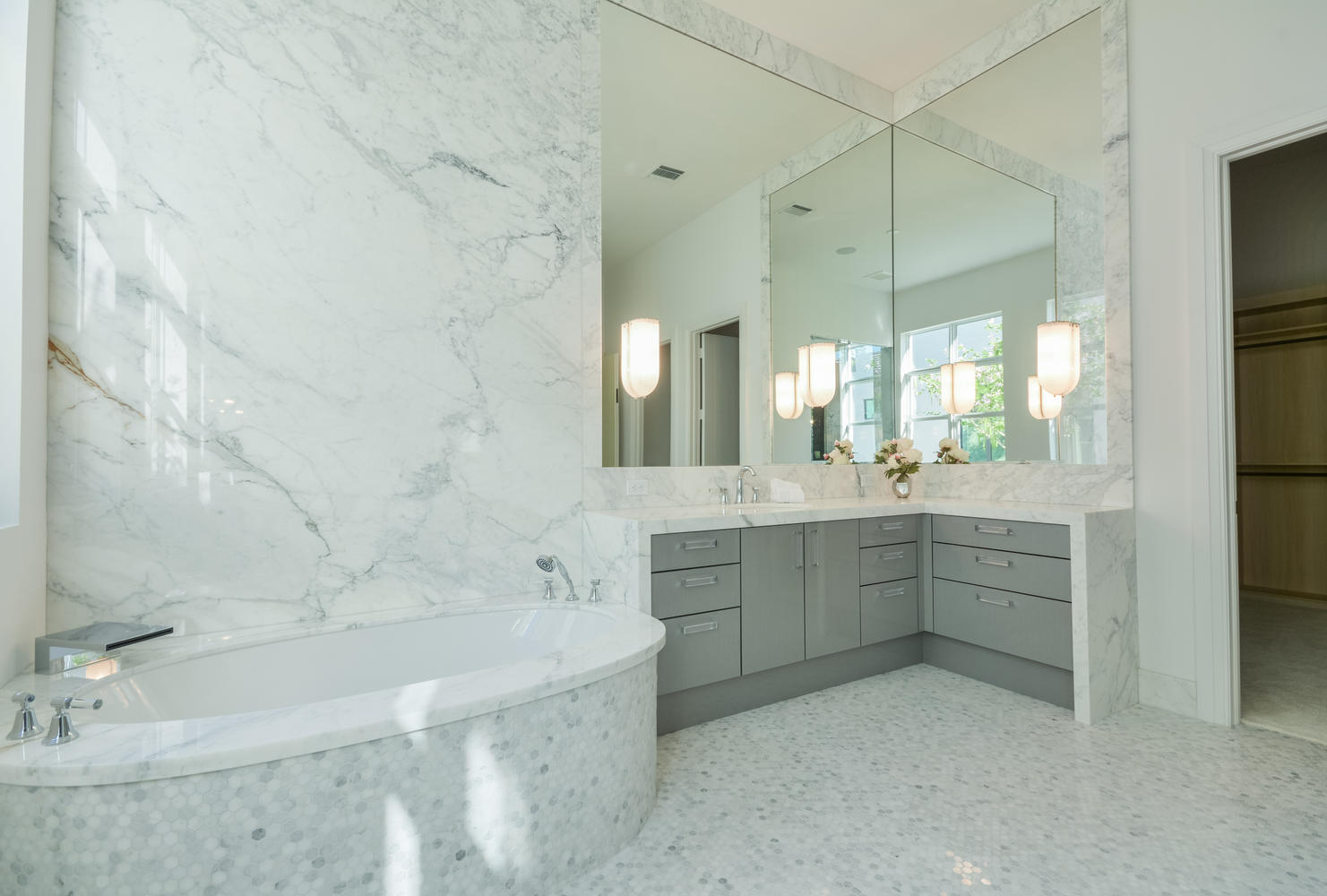 ST ANDREWS COUNTRY CLUB - Residential