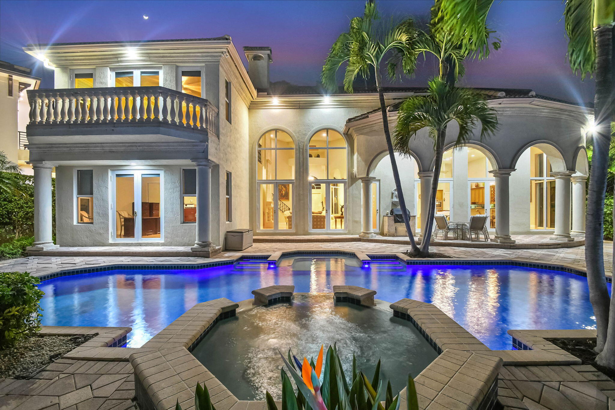 TROPIC ISLE - Residential