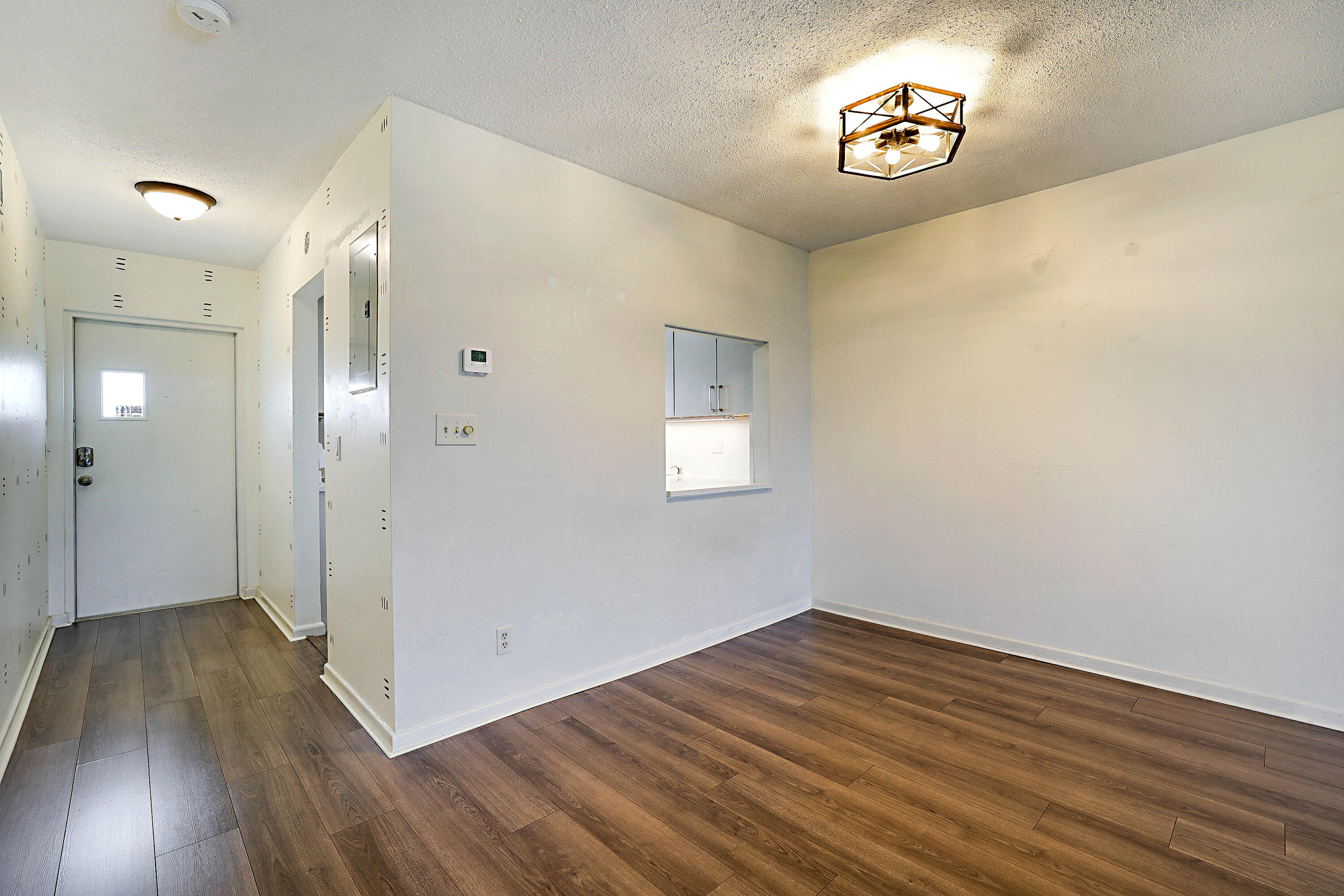 RIVER HOUSE TERRACE CONDO - Residential