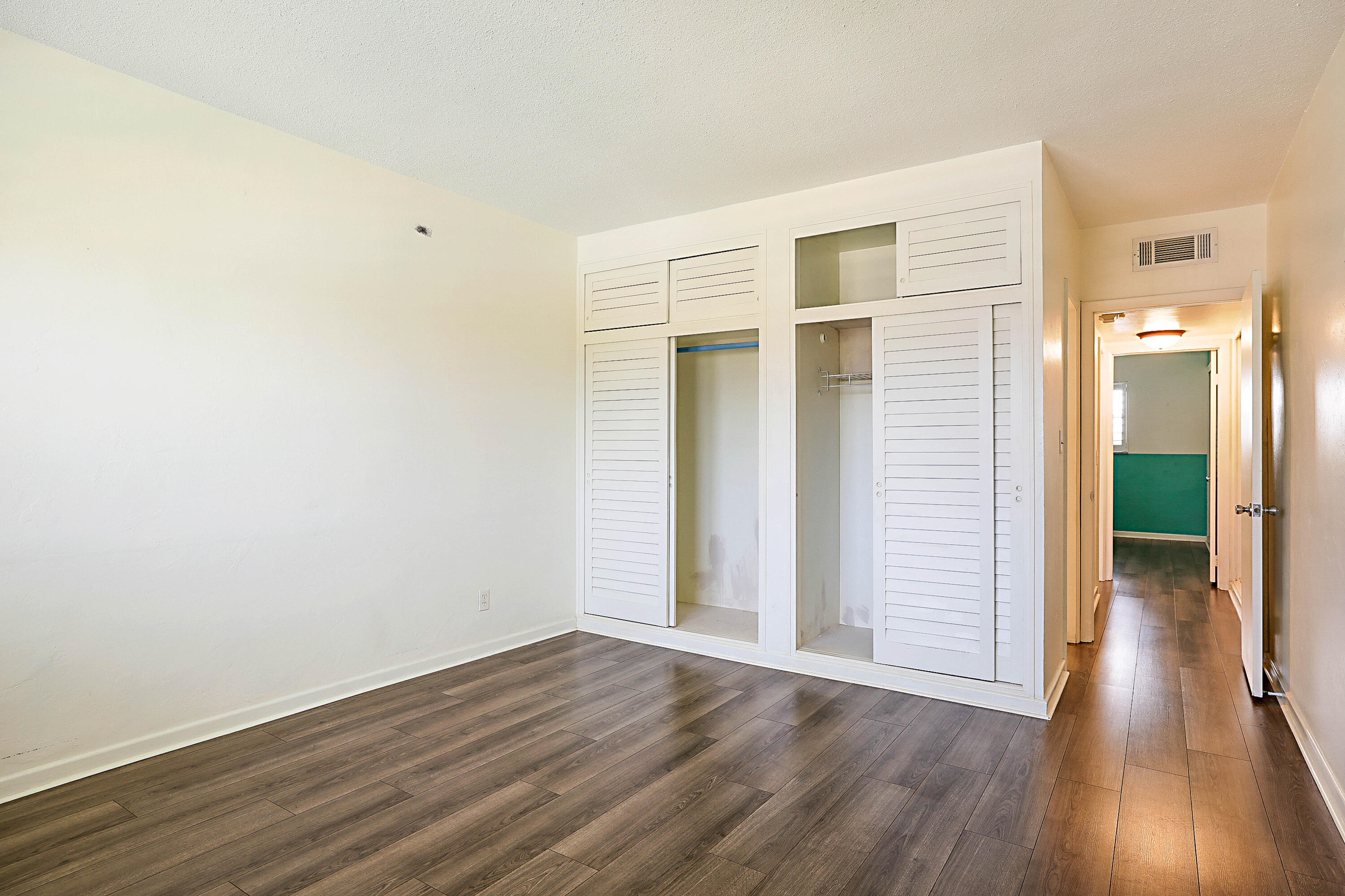 RIVER HOUSE TERRACE CONDO - Residential