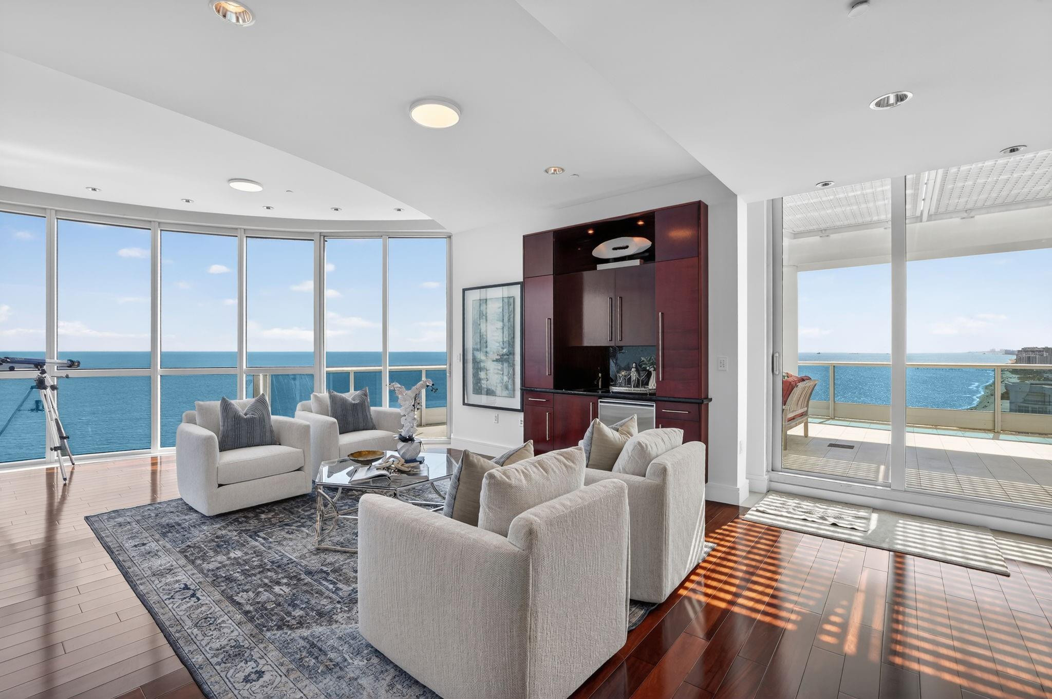 Aquazul - Residential