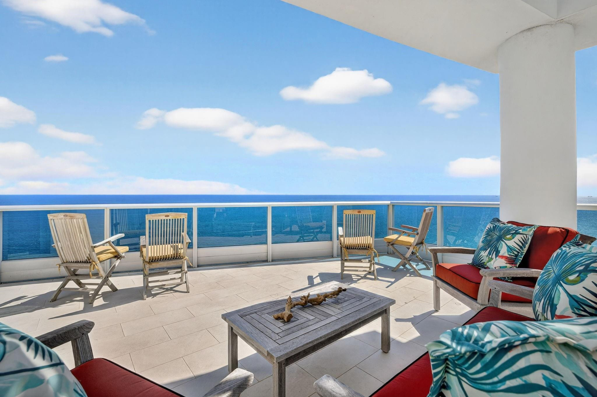 Aquazul - Residential