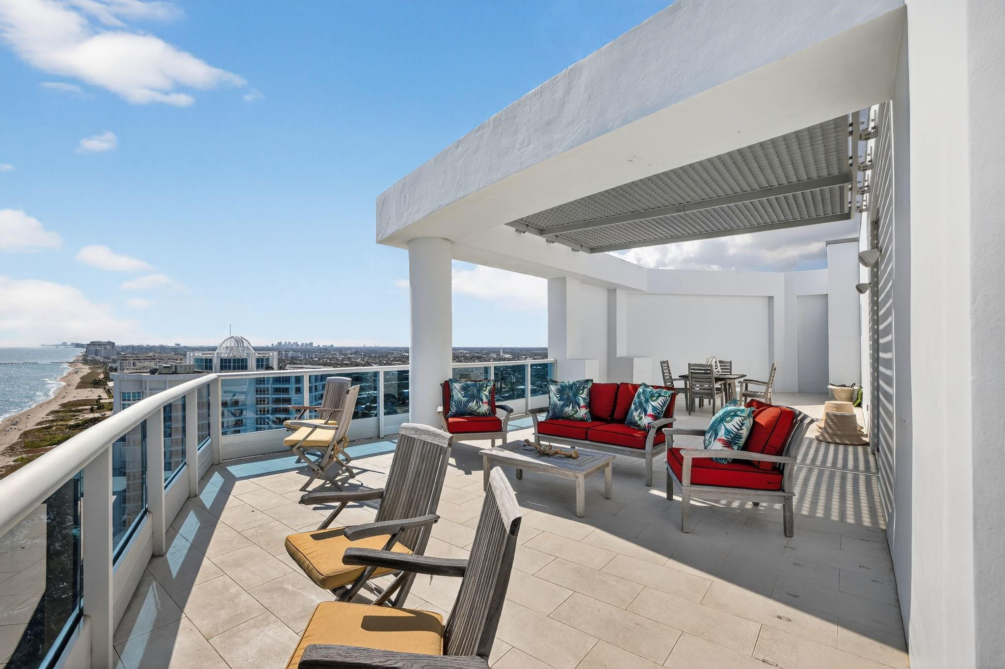 Aquazul - Residential