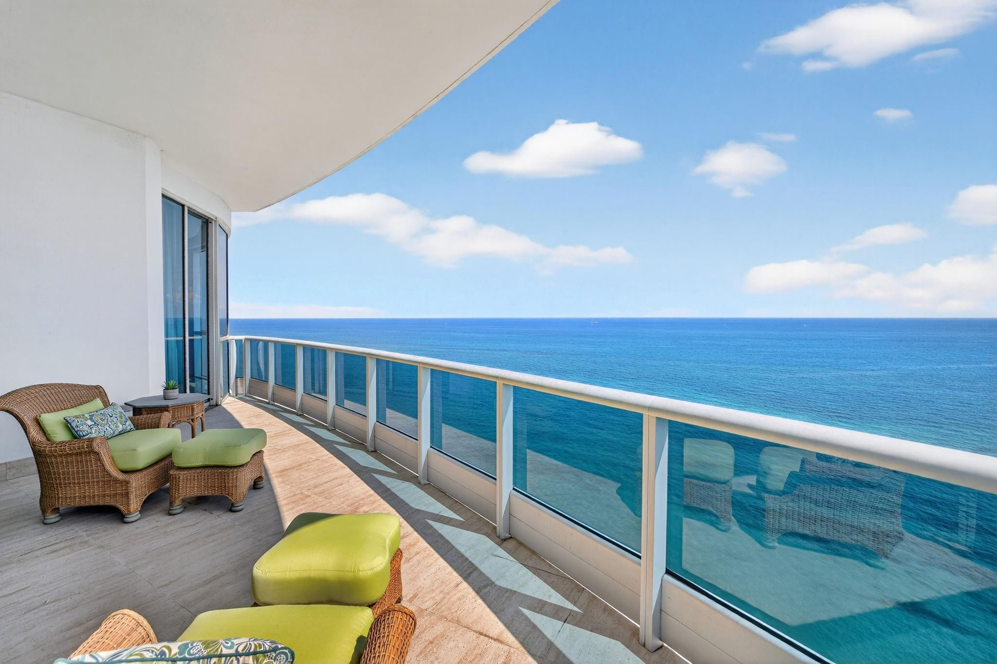Aquazul - Residential