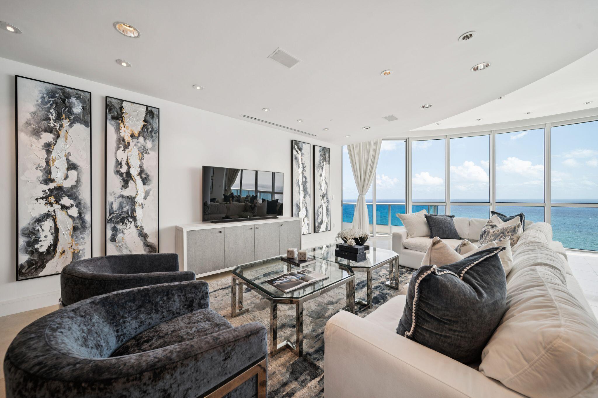 Aquazul - Residential