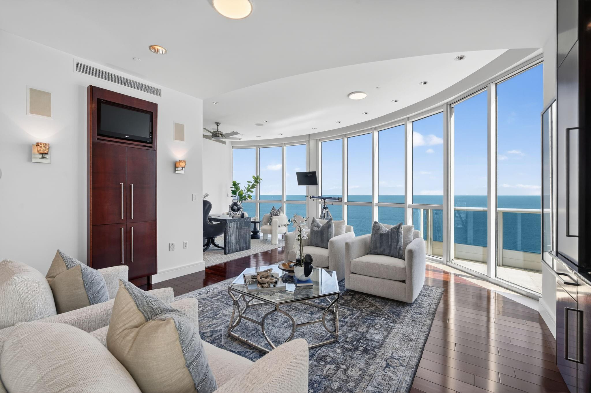 Aquazul - Residential