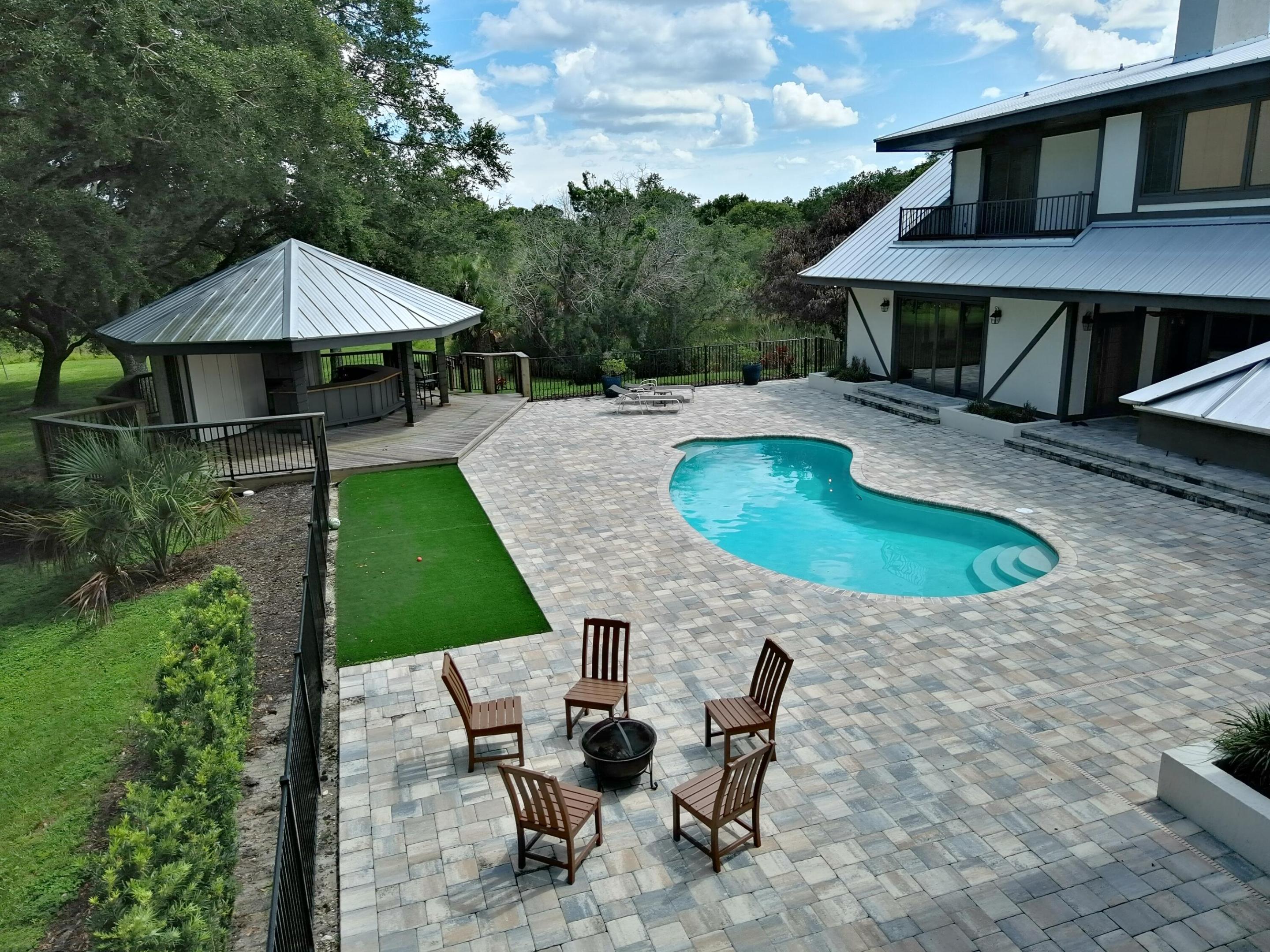 METES AND BOUNDS - Residential