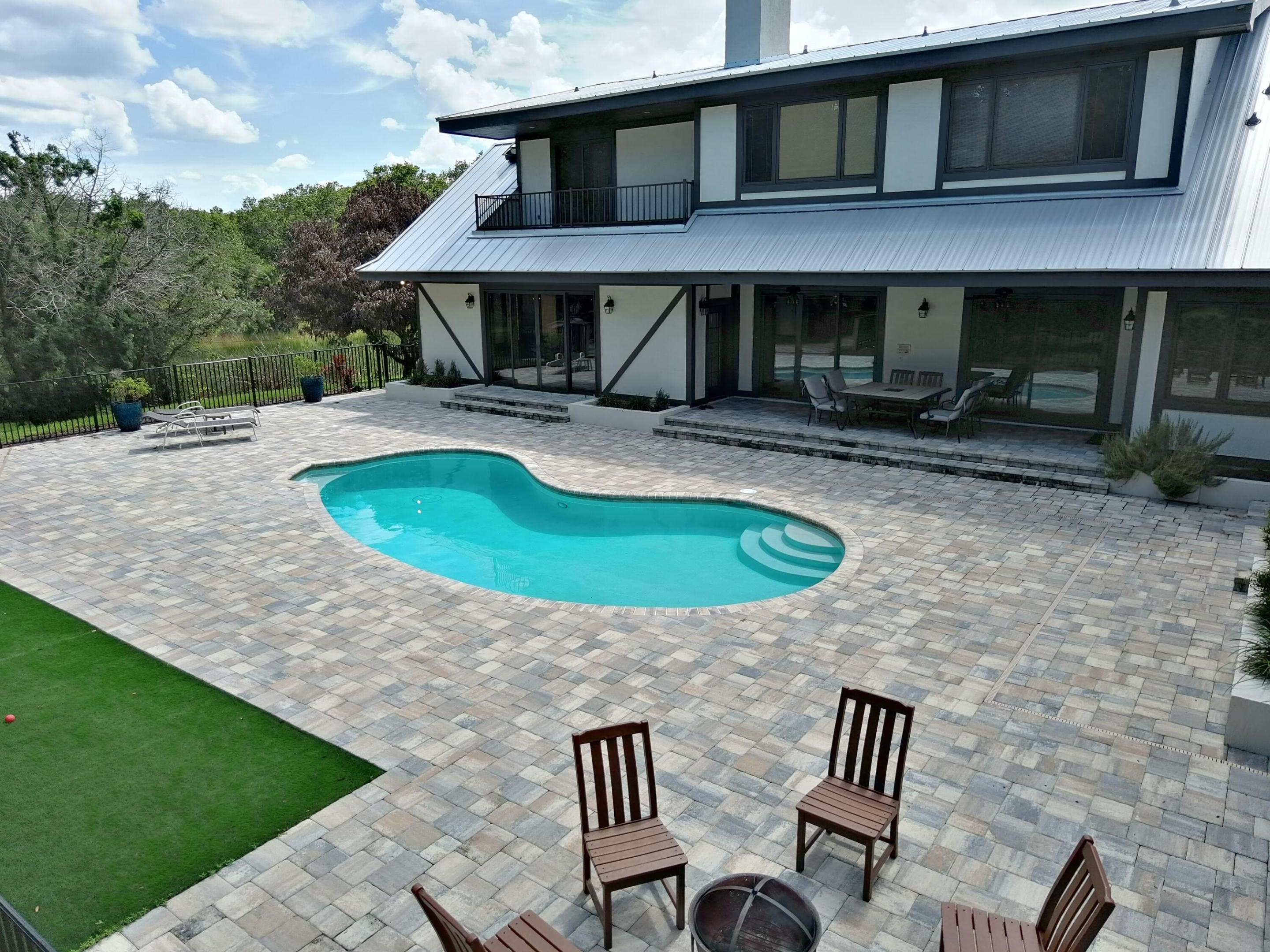 METES AND BOUNDS - Residential