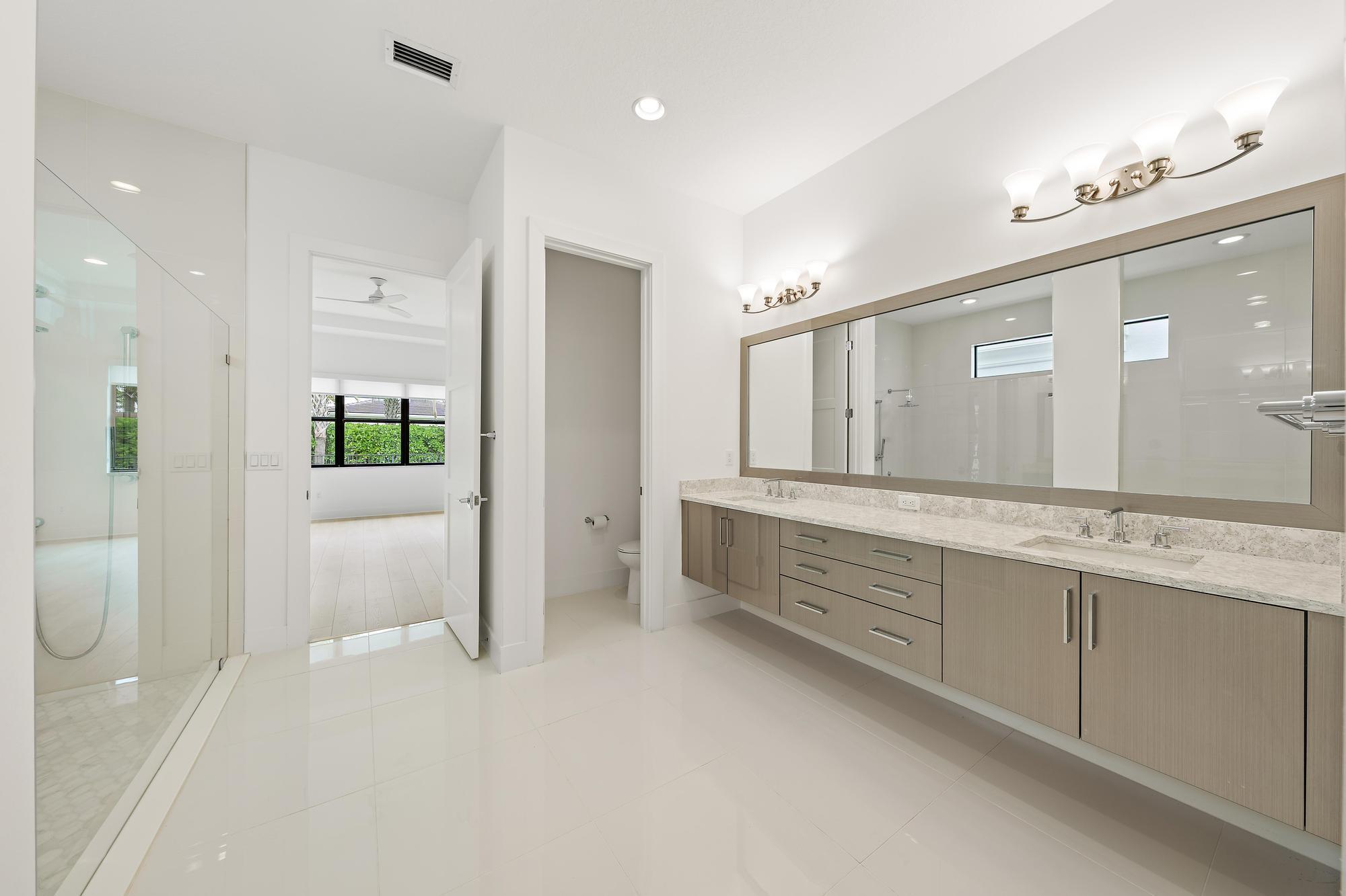 ARTISTRY - Residential