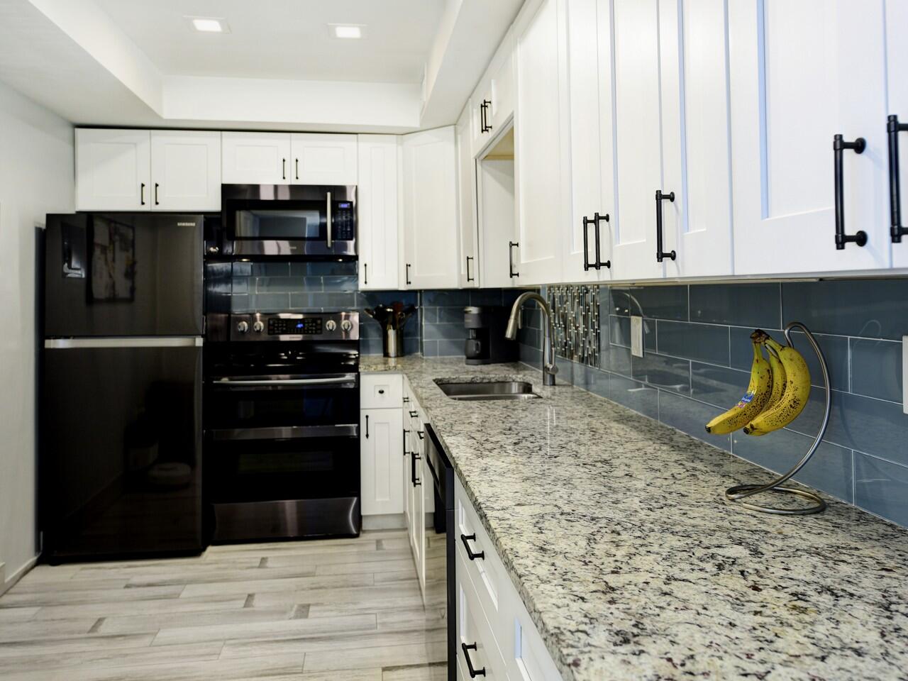 PATRICIAN OF PALM BEACH CONDO - Residential