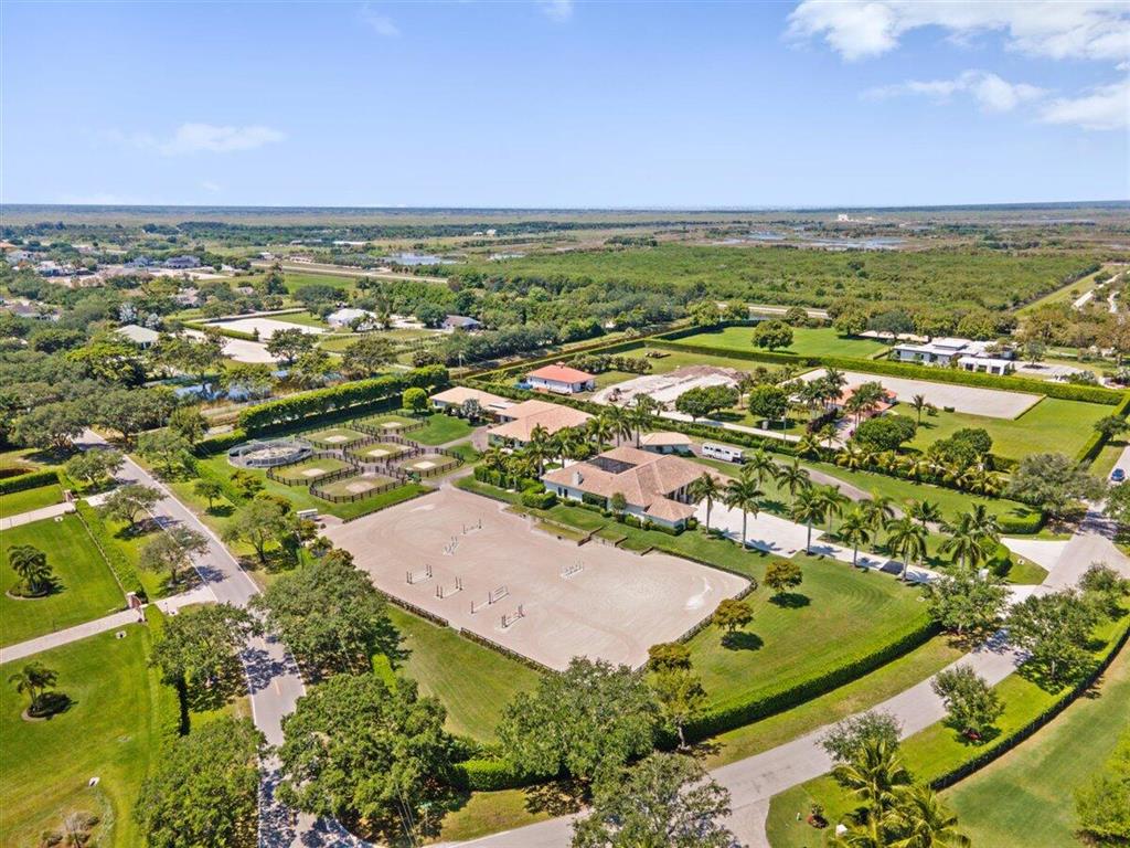 PALM BEACH POINT - Residential