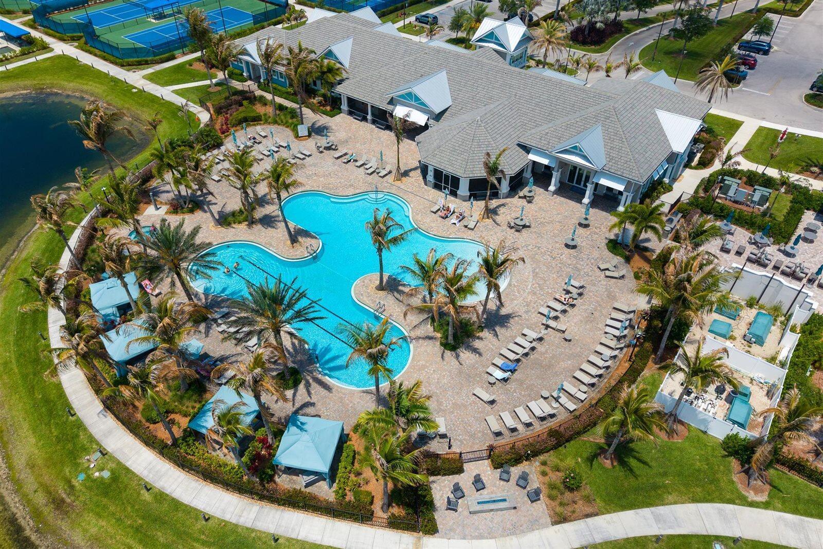 DEL WEBB AT TRADITION - Residential