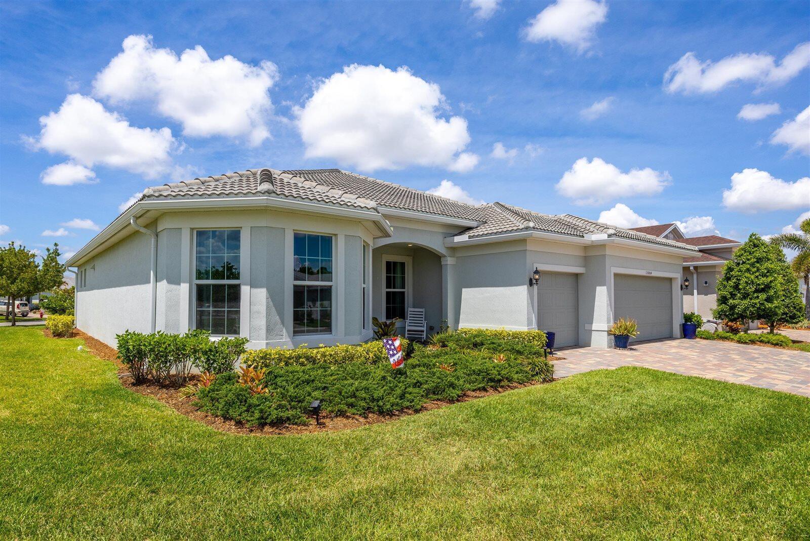 DEL WEBB AT TRADITION - Residential