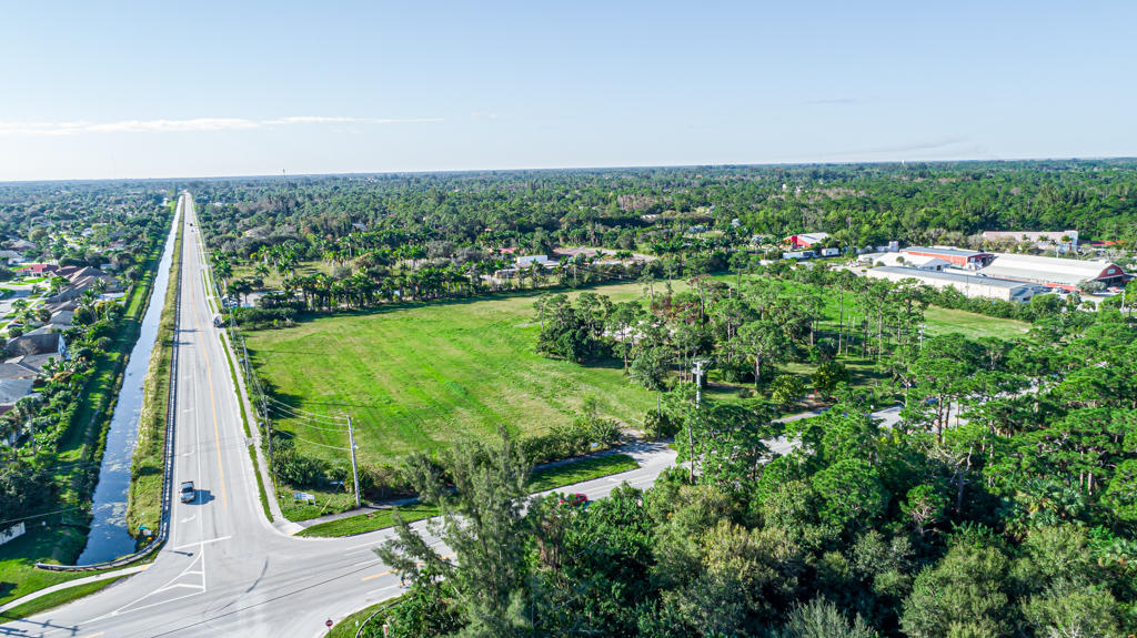 LOXAHATCHEE GROVES - Land