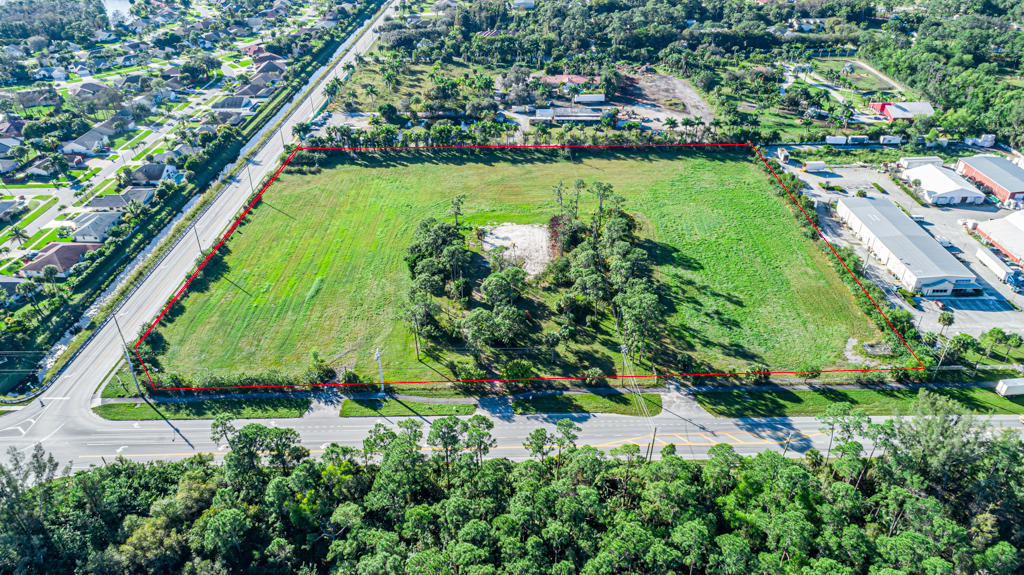 LOXAHATCHEE GROVES - Land