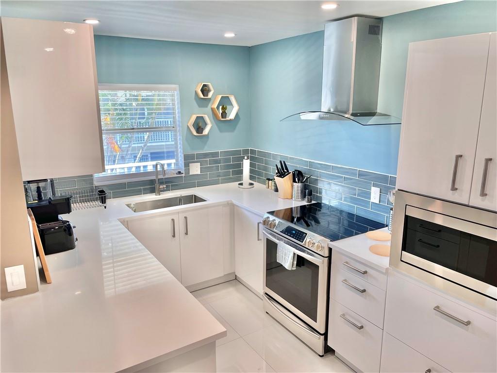 Snug Harbor - Residential