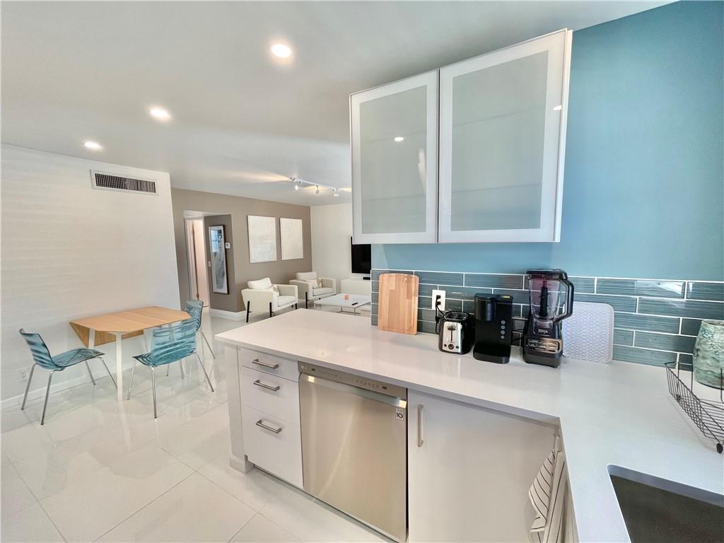 Snug Harbor - Residential