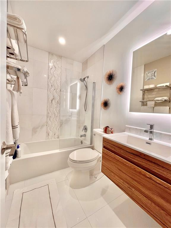 Snug Harbor - Residential