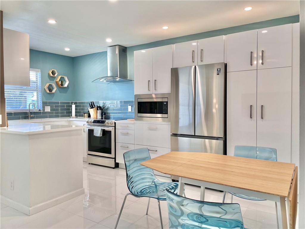Snug Harbor - Residential