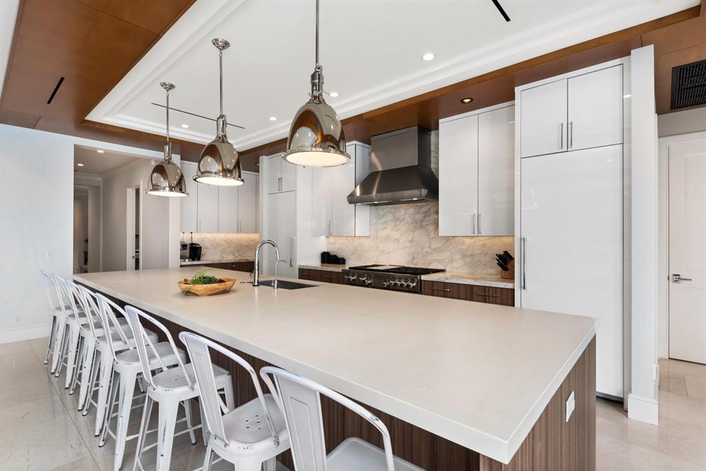 RIVERSIDE on the LOX - Residential