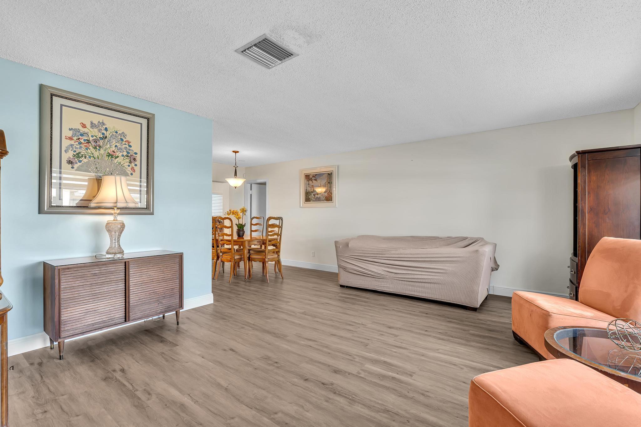 MAINLANDS OF TAMARAC LAKES - Residential