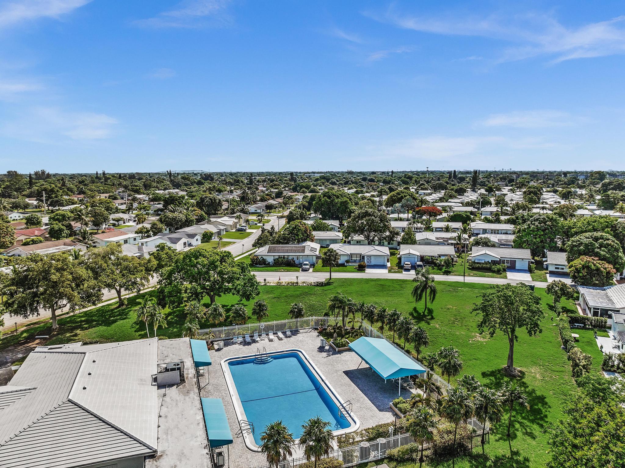 MAINLANDS OF TAMARAC LAKES - Residential