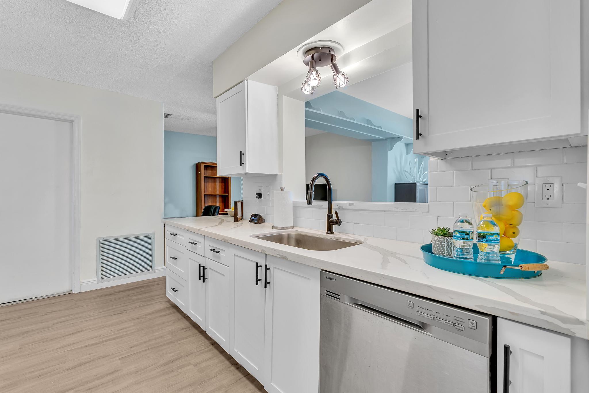 MAINLANDS OF TAMARAC LAKES - Residential
