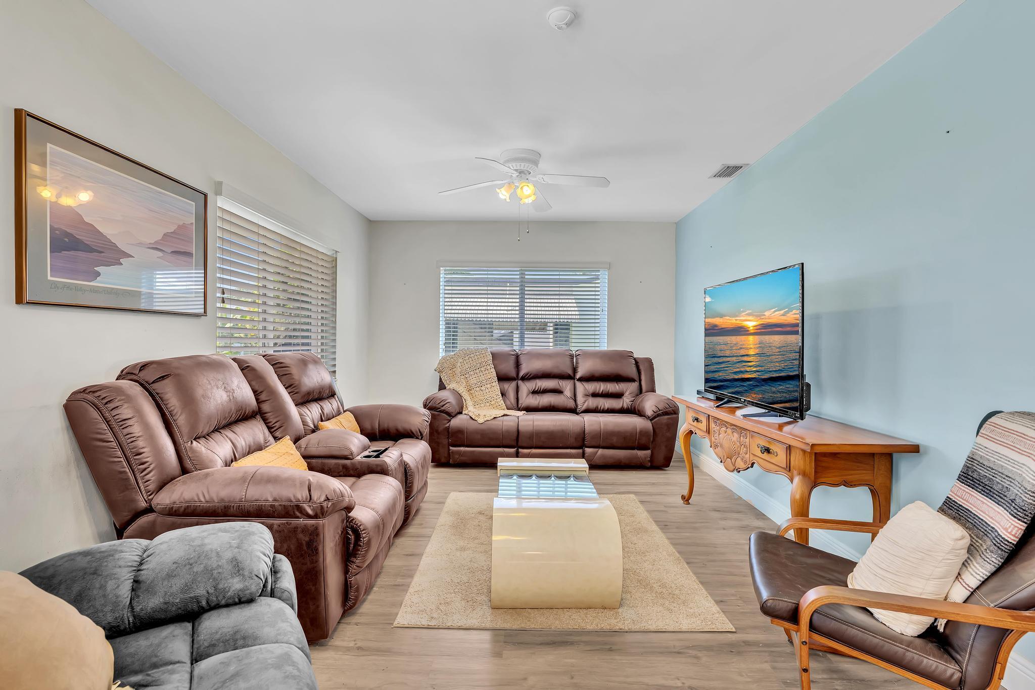 MAINLANDS OF TAMARAC LAKES - Residential