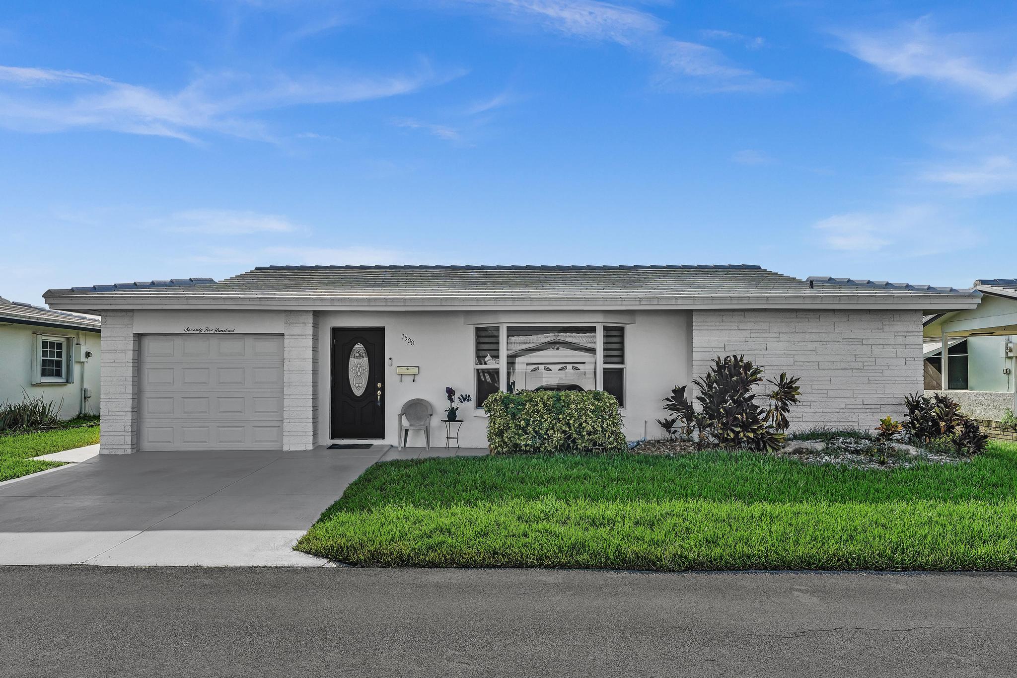 MAINLANDS OF TAMARAC LAKES - Residential