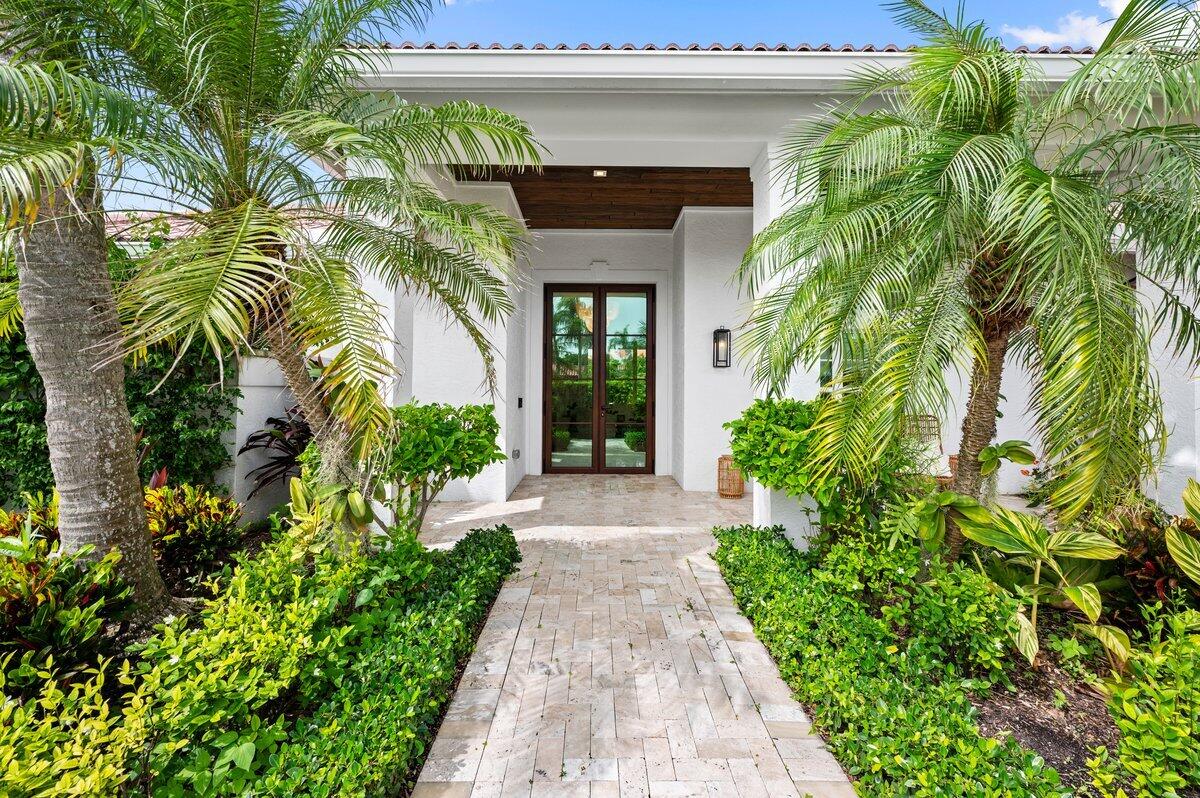 CLASSIC FINISHED  REMOLDED ONE STORY TO  PERFECTION  Open  floor plan  4 bedrooms 3 full Beths 1 half bath.  CBS construction pool home. Formal living and dining room with breakfast nook. White Italian Marble flooring ,  Downsview Kitchen, Jupiter Marble counter tops, Volume ceilings with custom lighting .The primary bedroom is complete with custom outfitted closet custom lighting for for easy visibility of clothing. Ensuite bath with free standing tub, steam shower, and double vanities. Enjoy the ocean breezes with relaxing on the large covered porch. Lushly landscaping fenced spacious backyard with  custom pool and spa. 
So many details to mentions remolded in 2020 Jupiter Inlet Colony beach path just steps away .